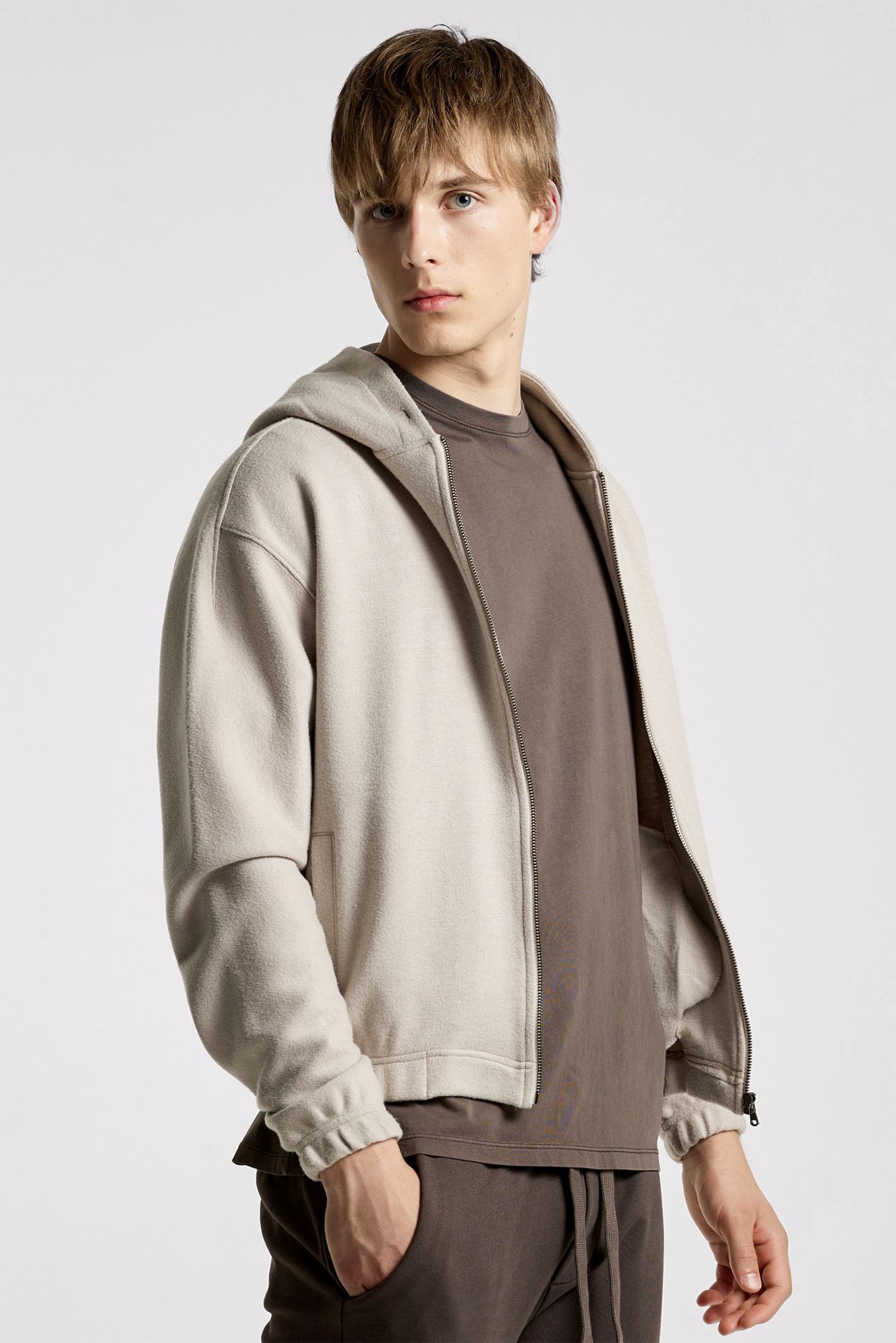 Regular Fit Full Zip