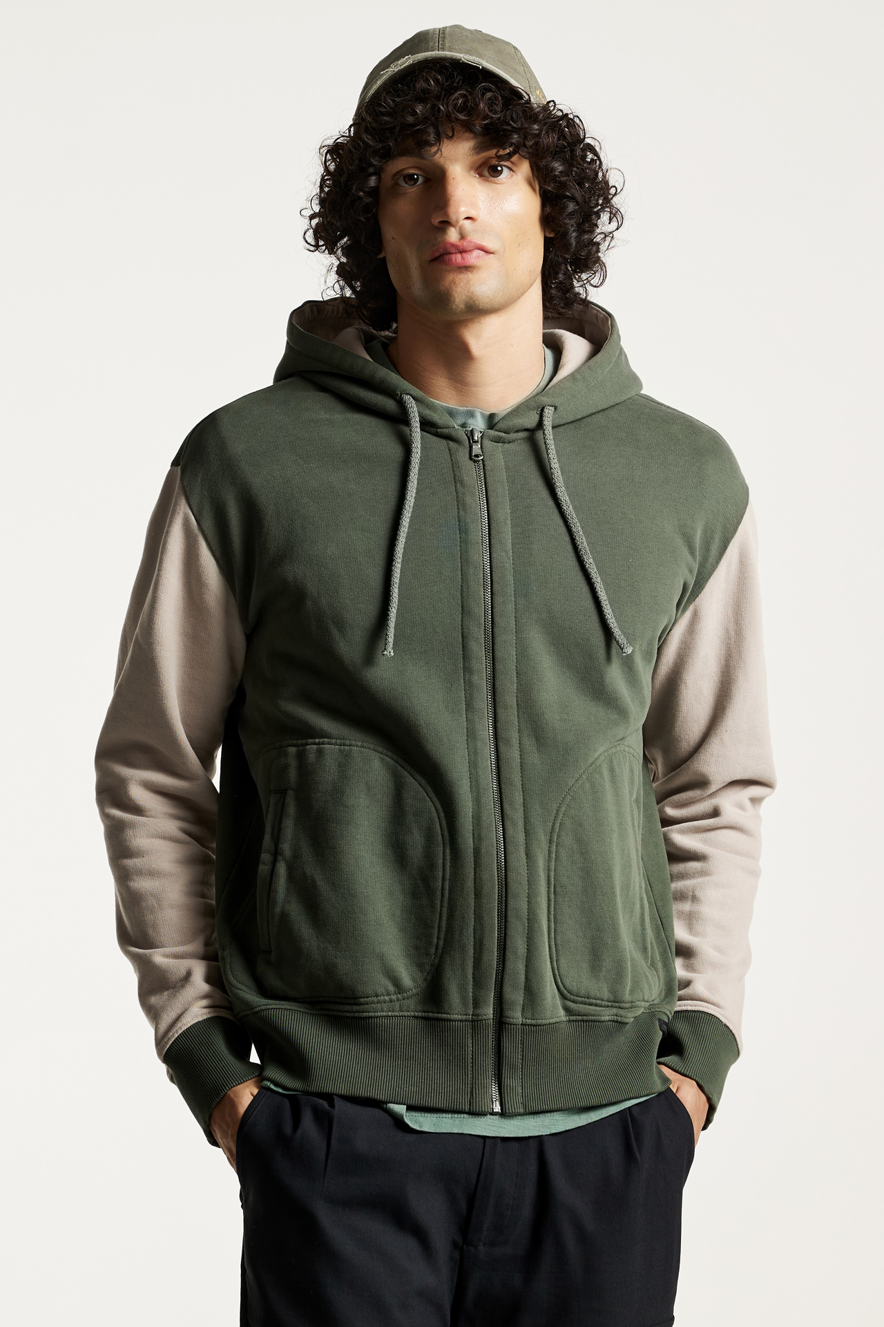Contrasting Full Zip