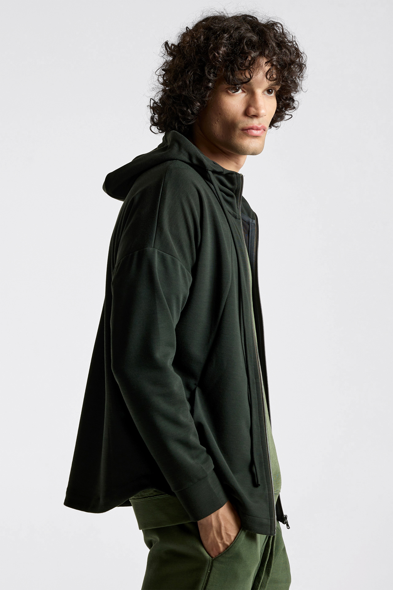 Divided Detailing Sport Full Zip