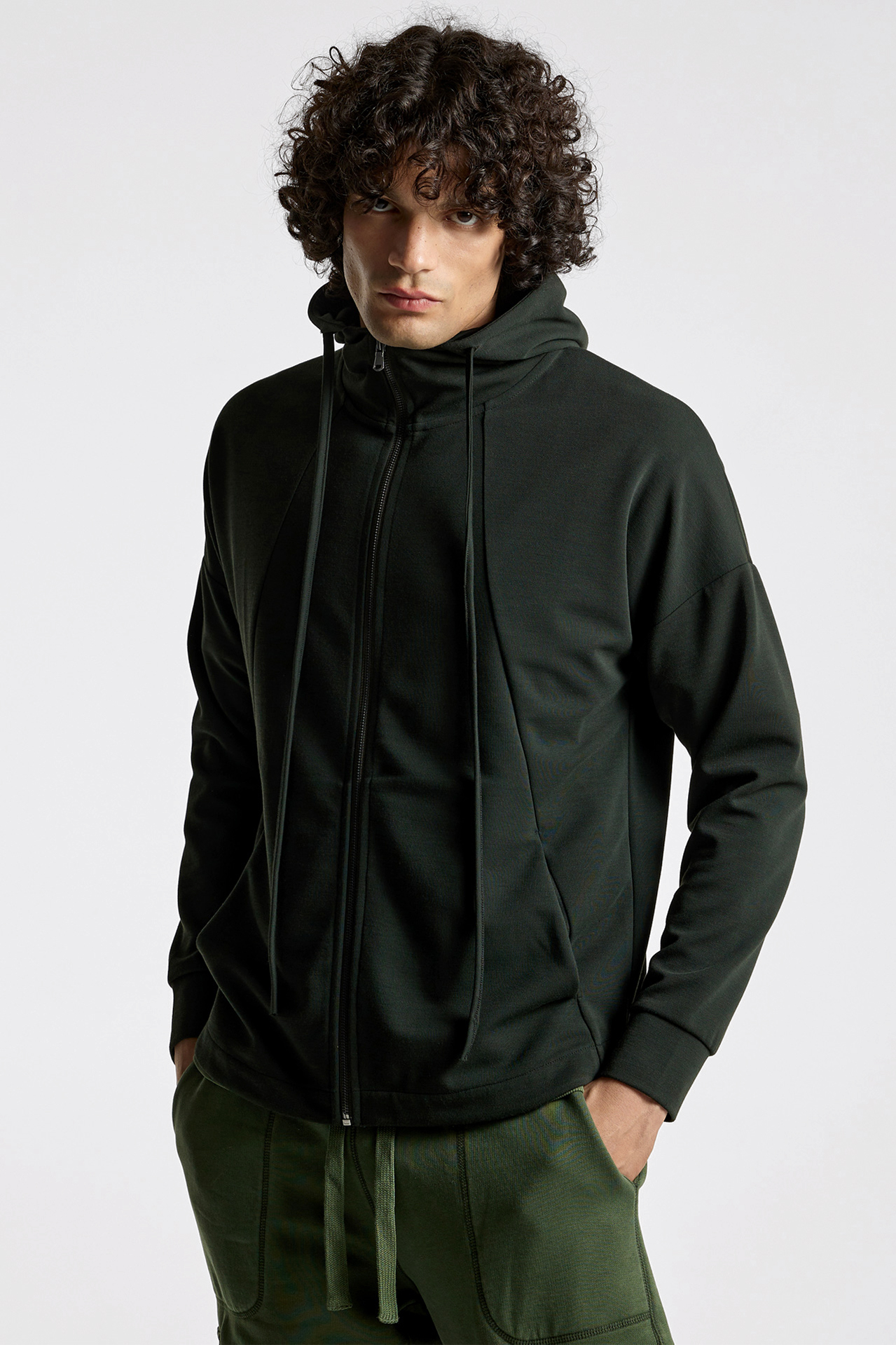 Divided Detailing Sport Full Zip