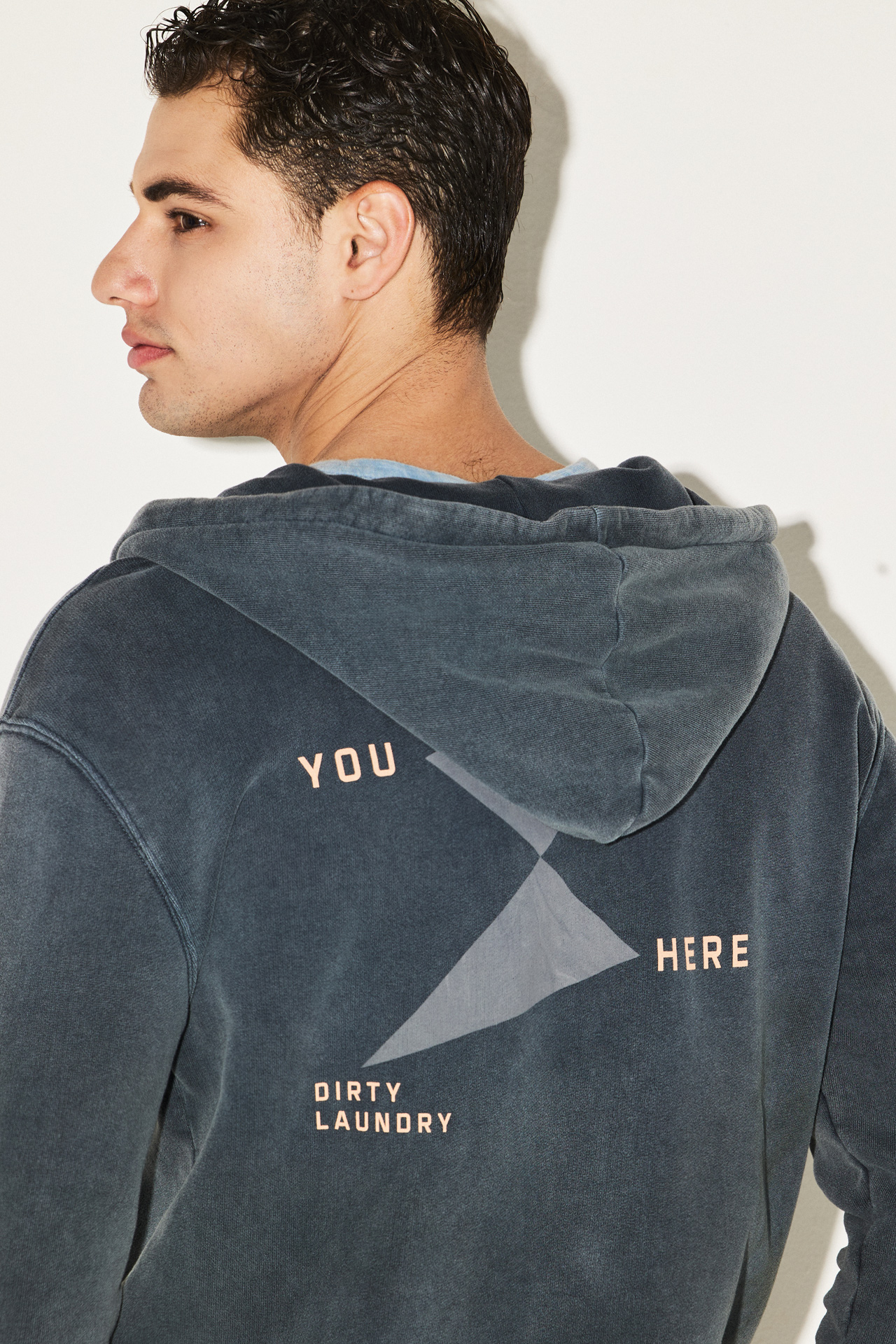 YOU ARE HERE DROPSHOULDER F-ZIP