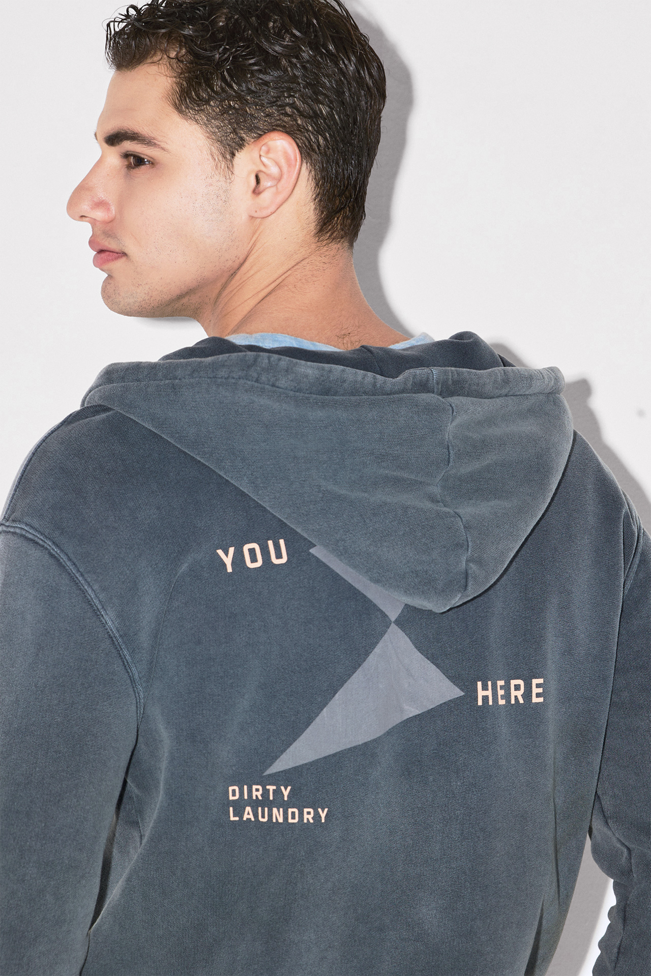 YOU ARE HERE DROPSHOULDER F-ZIP