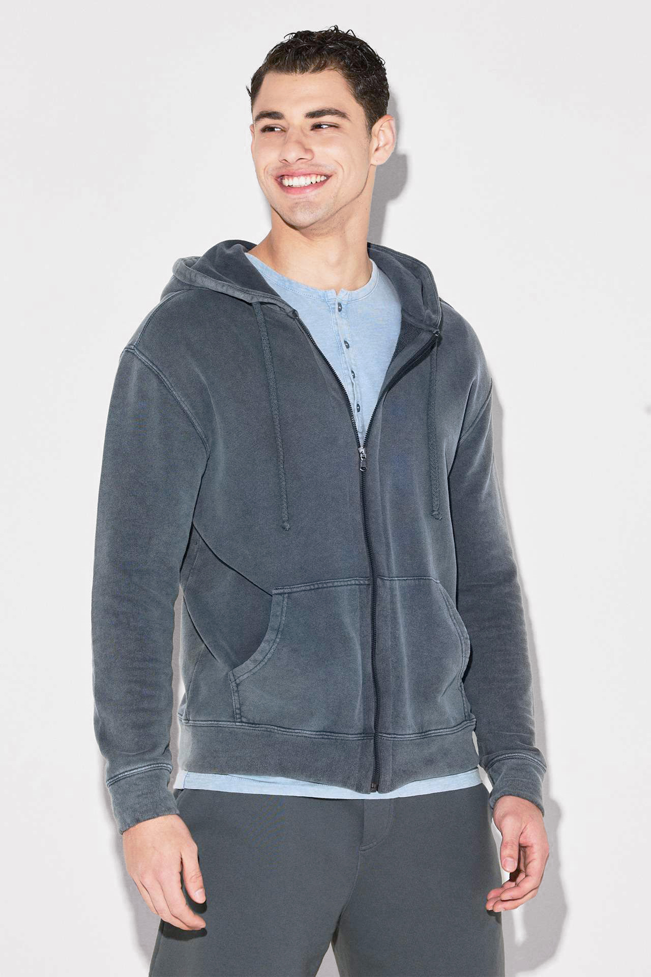YOU ARE HERE DROPSHOULDER F-ZIP