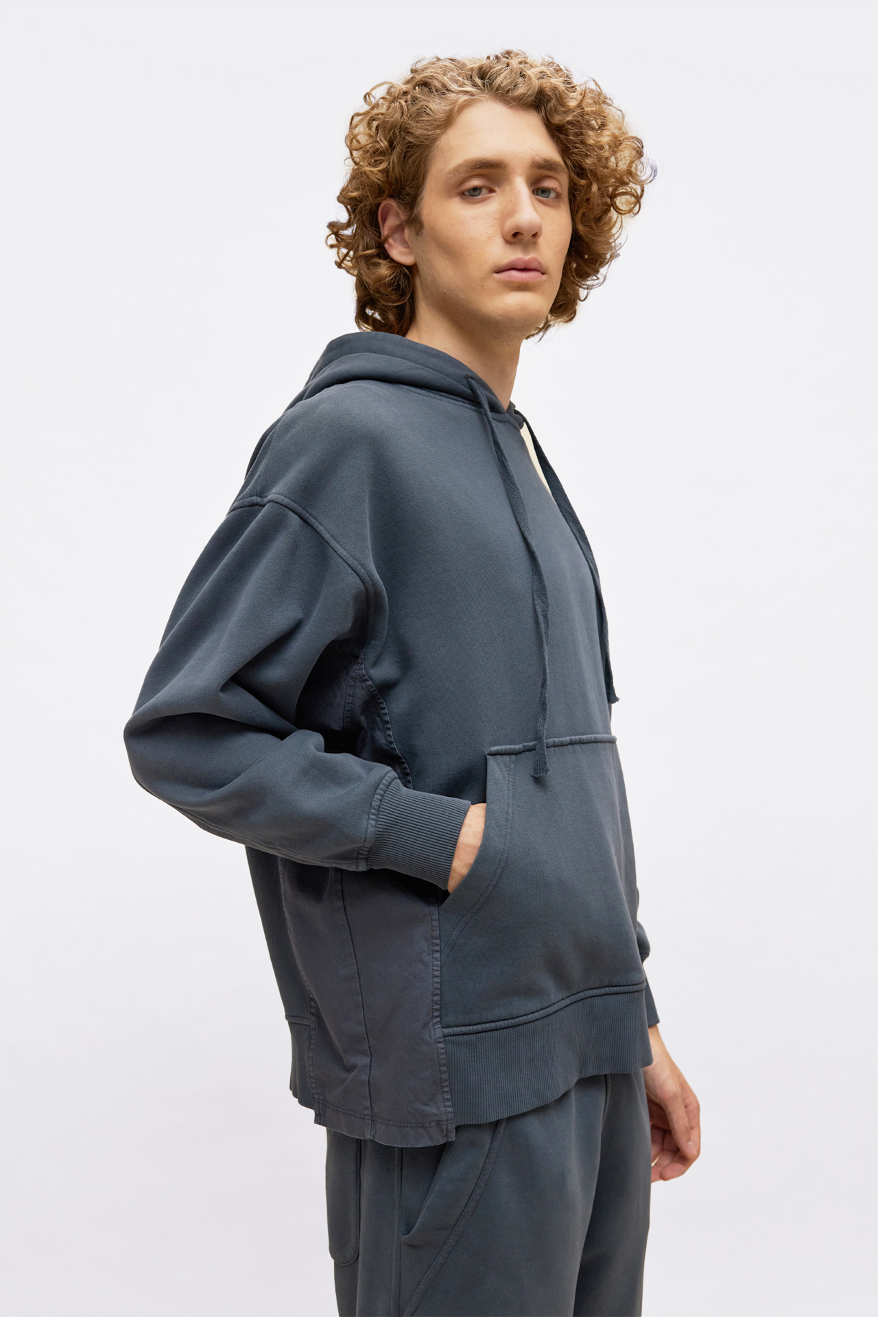 Contrast Divided Hoodie