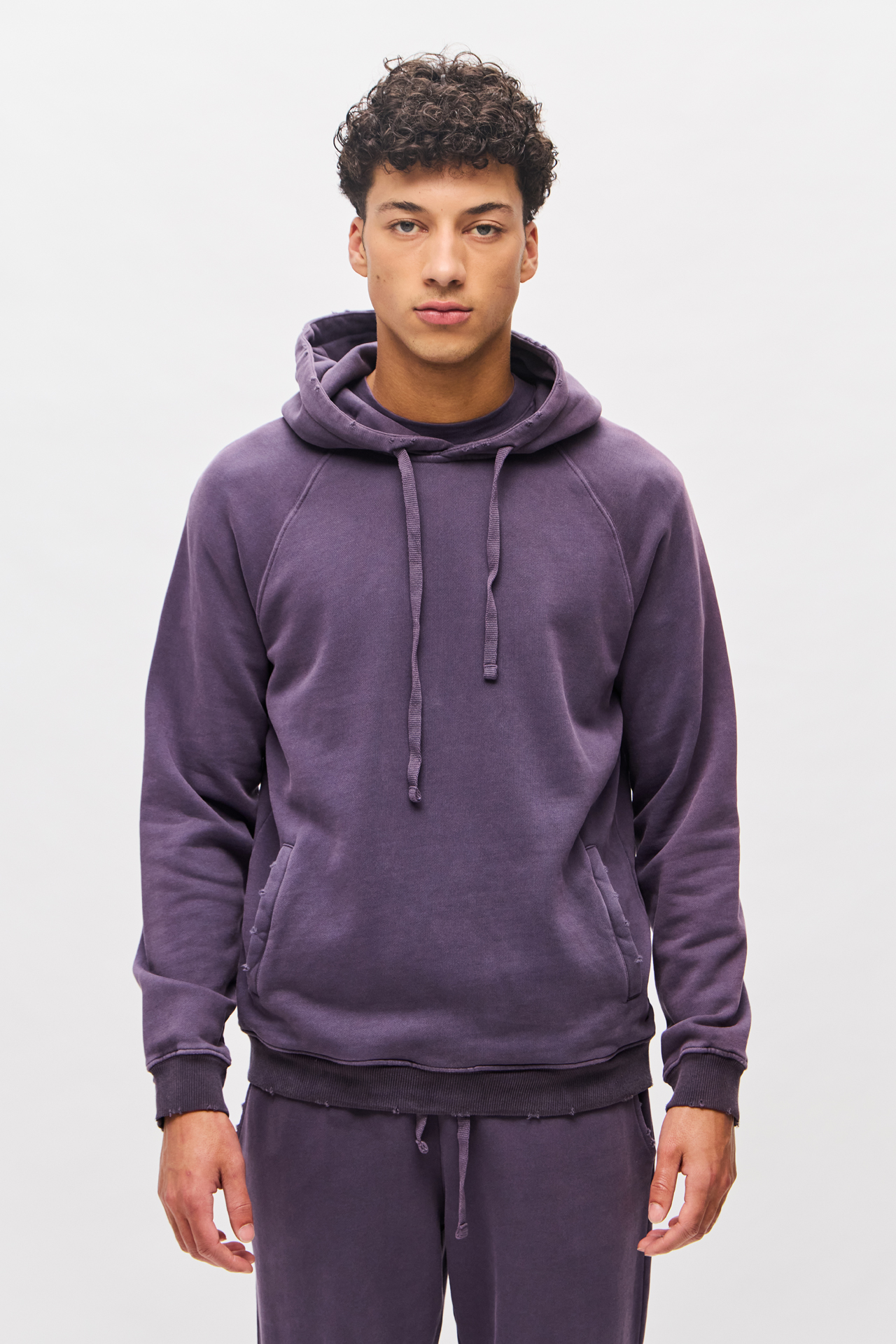 RAGLAN HOODIE WITH DESTROYS