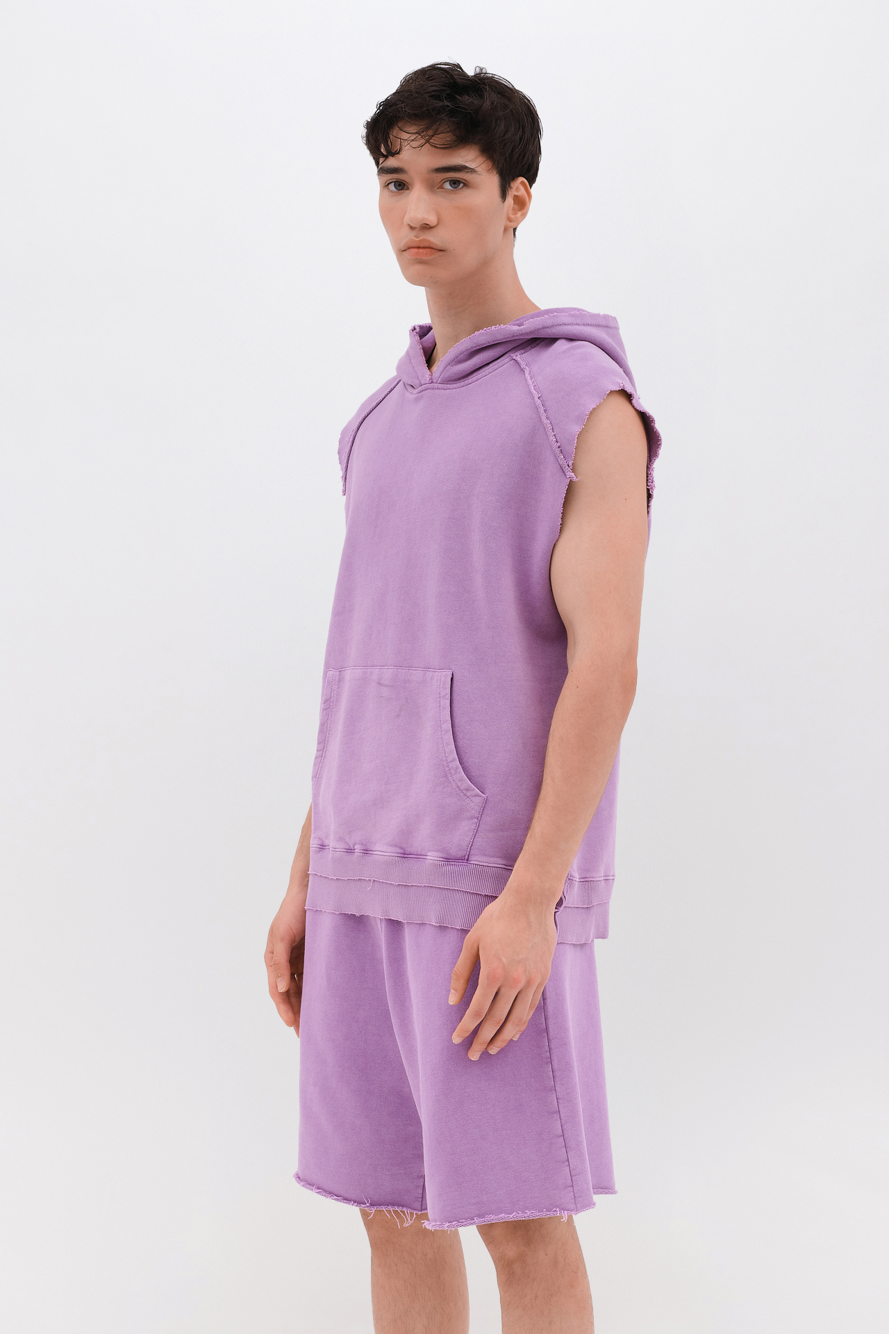 SLEEVELESS HOODIE WITH RAW EDGES