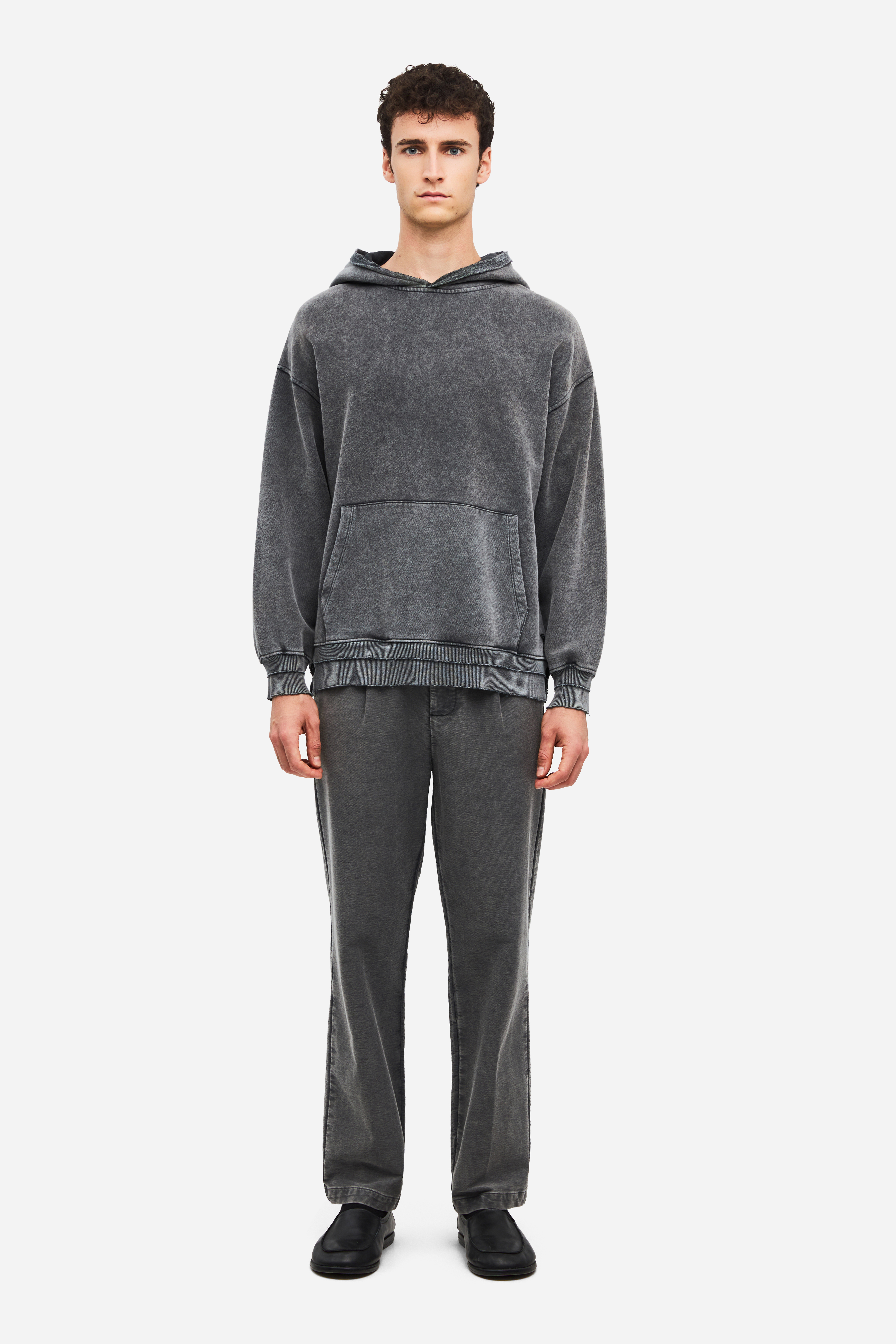 RELAXED HOODIE WITH RIB DETAILS