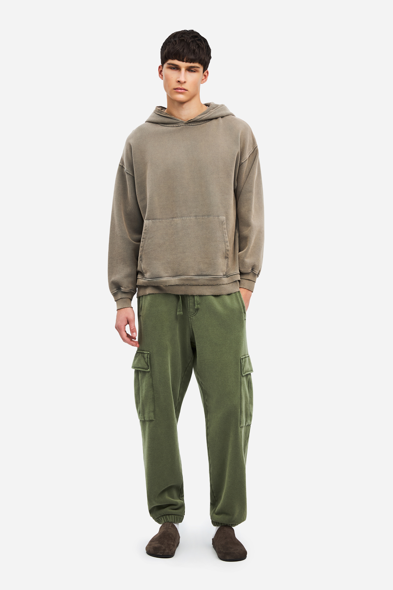 RELAXED HOODIE WITH RIB DETAILS