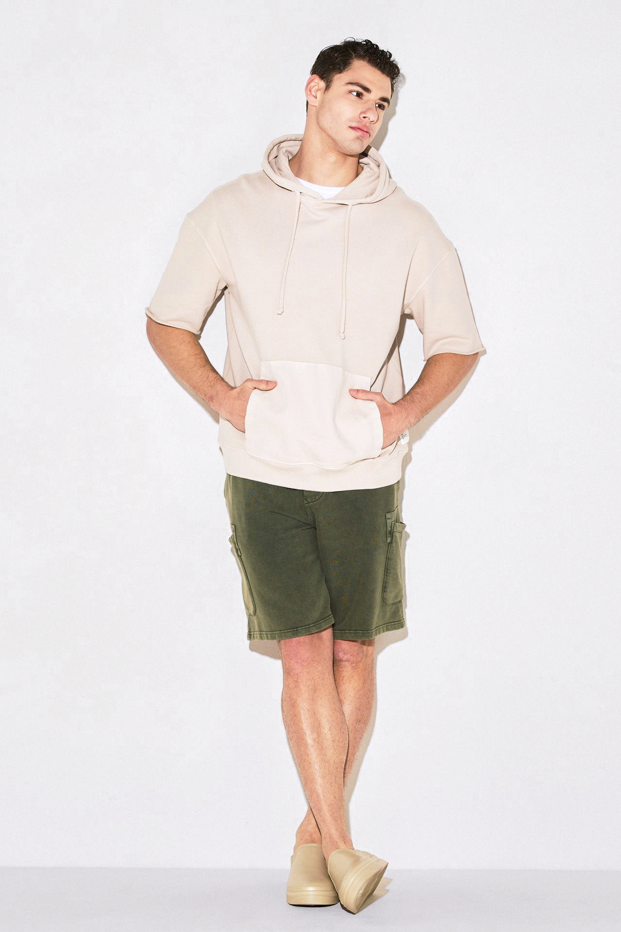 OVERSIZED S/SLEEVE HOODIE