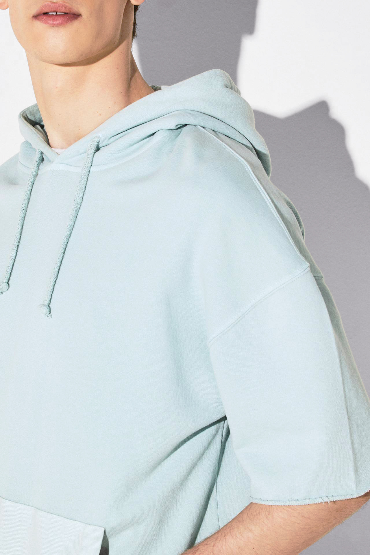 OVERSIZED S/SLEEVE HOODIE