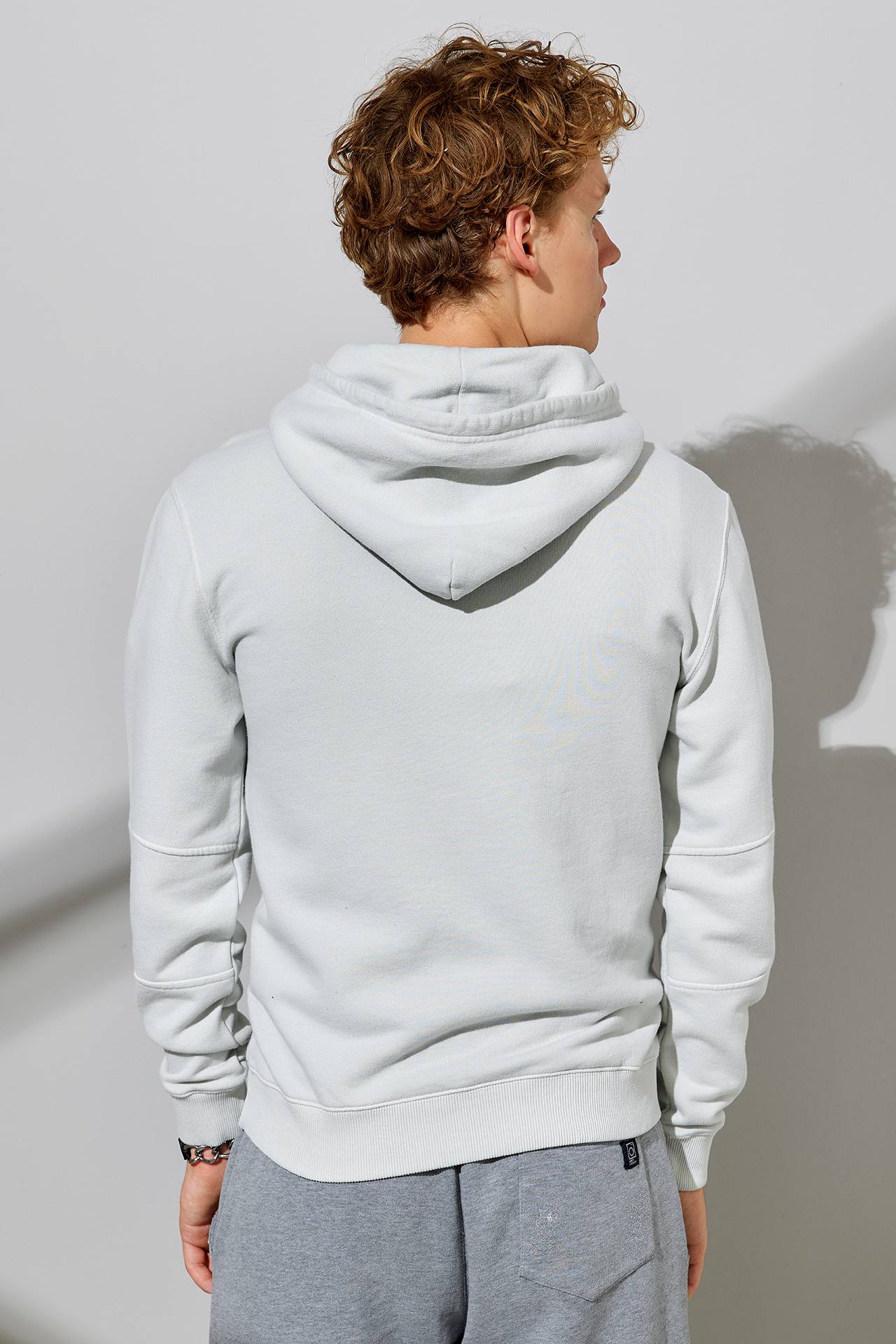 HIDDEN POCKETS LOOSE FIT HOODIE