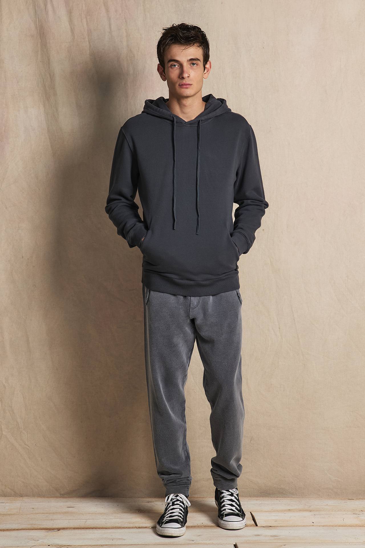 HIDDEN POCKETS LOOSE FIT HOODIE