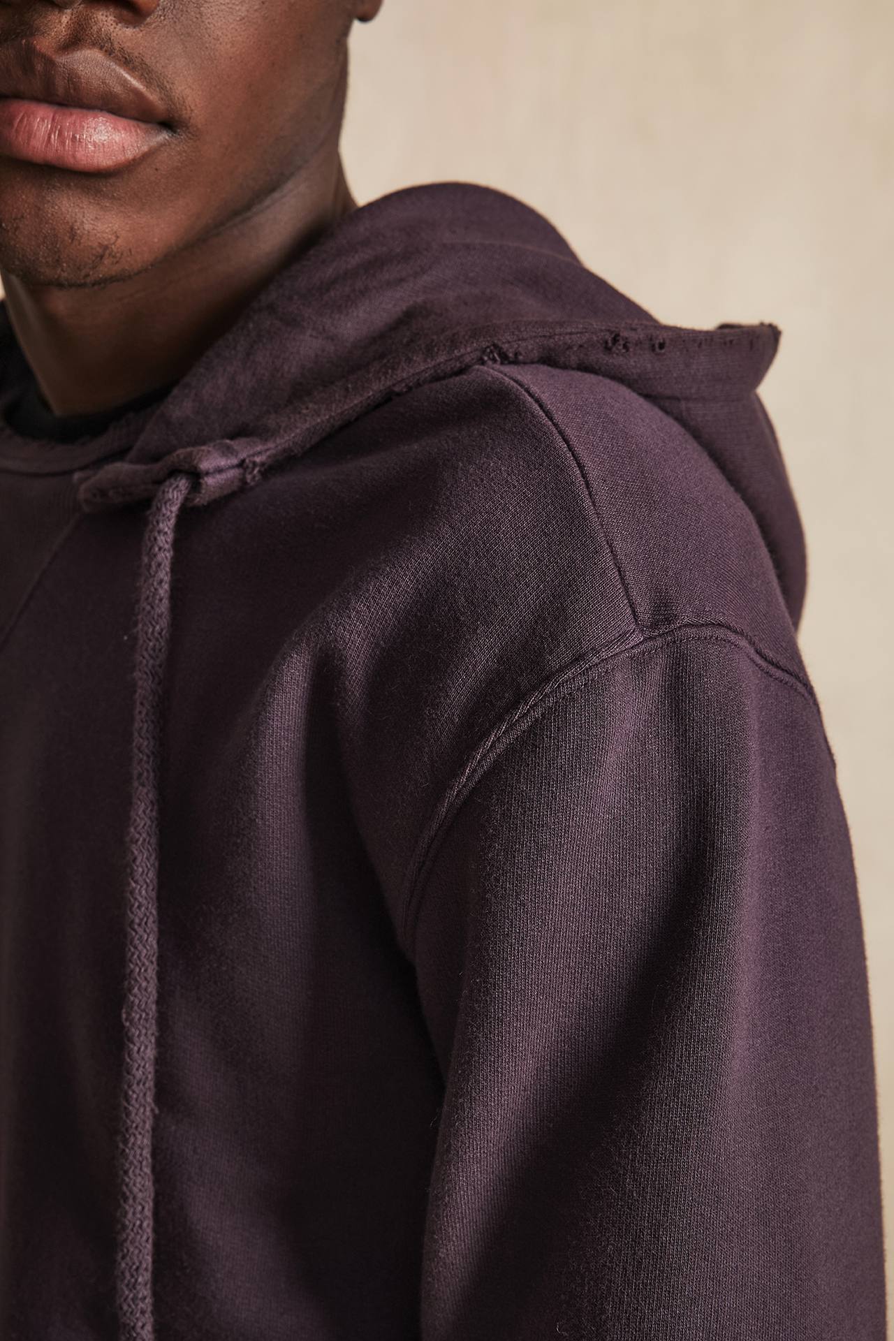 FRONT RIB TRIANGLE HOODIE