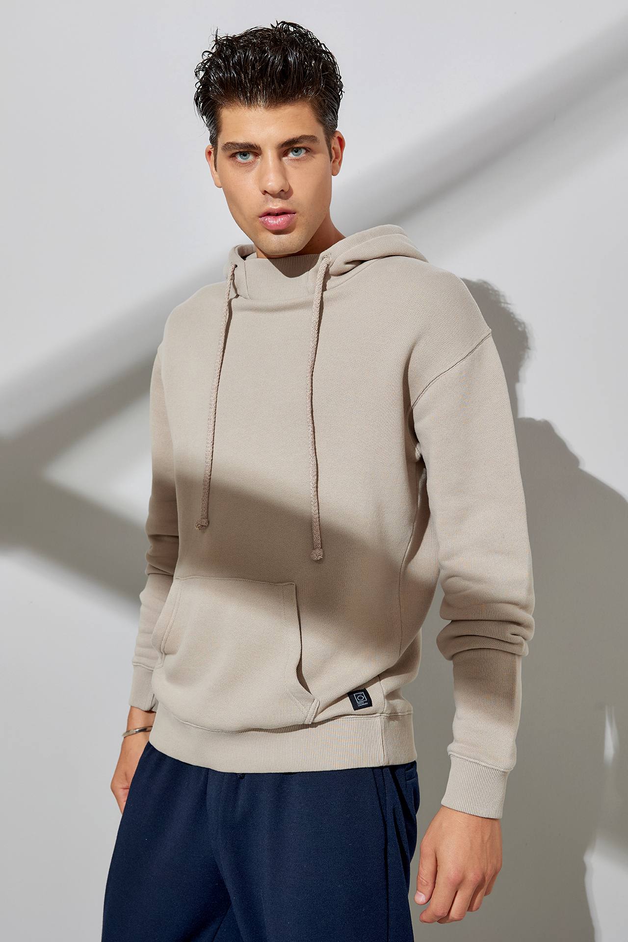 RIB TURTLENECK HOODIE