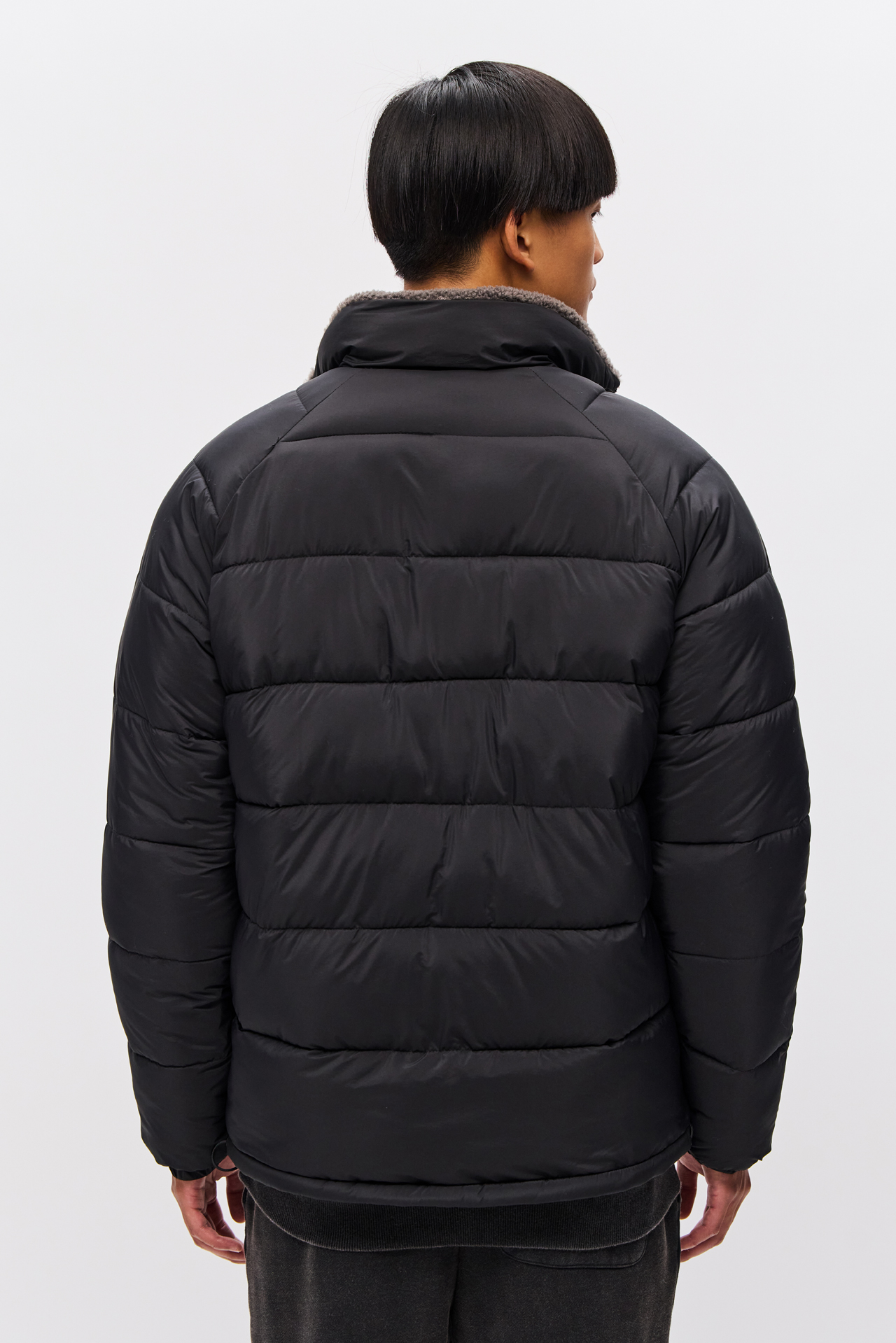REVERSIBLE FLEECE AND DOWN JACKET