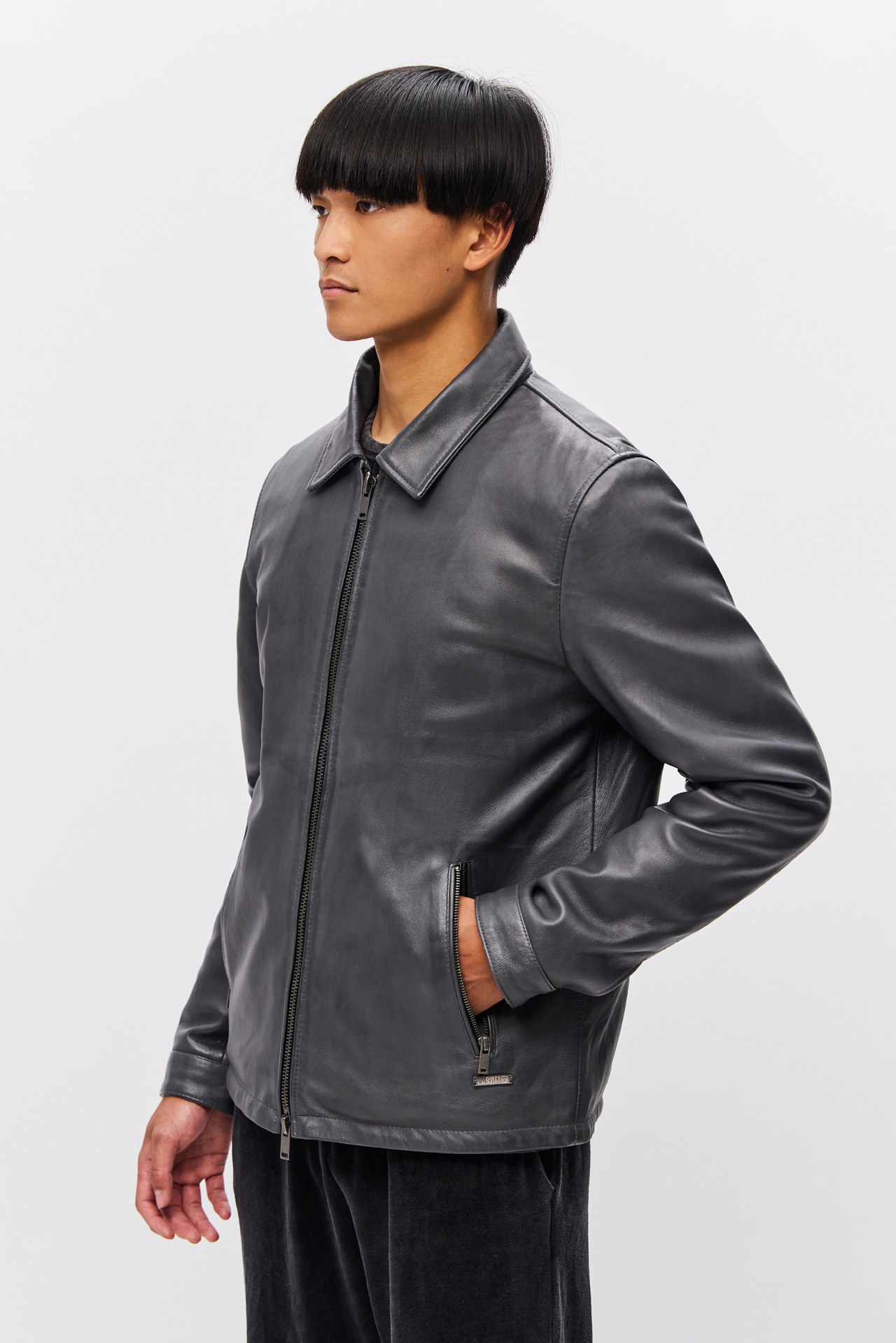 LEATHER JACKET WITH CENTREFRONT ZIP