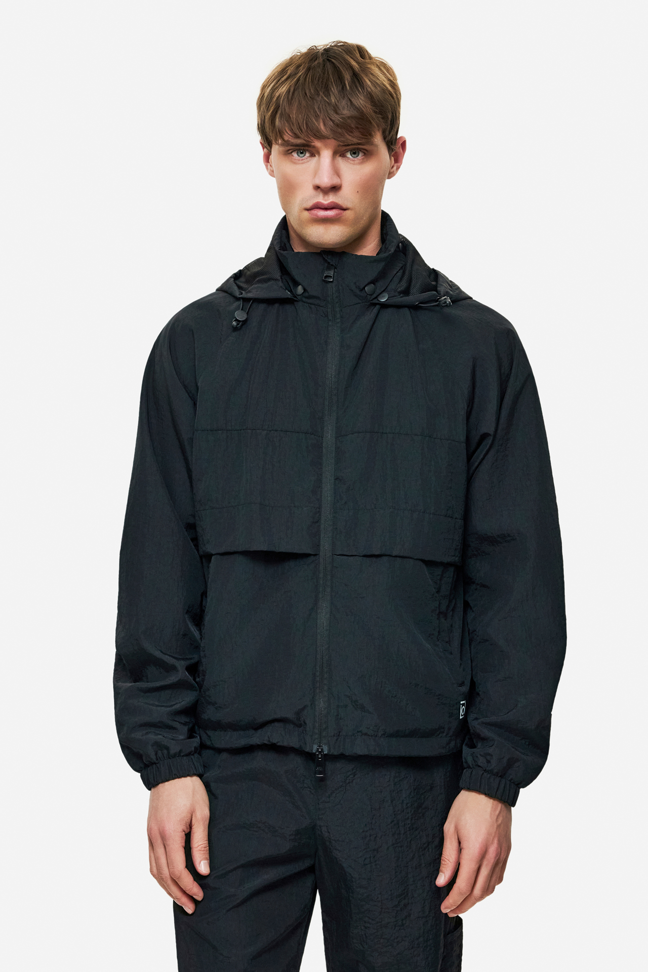 LIGHTWEIGHT JACKET