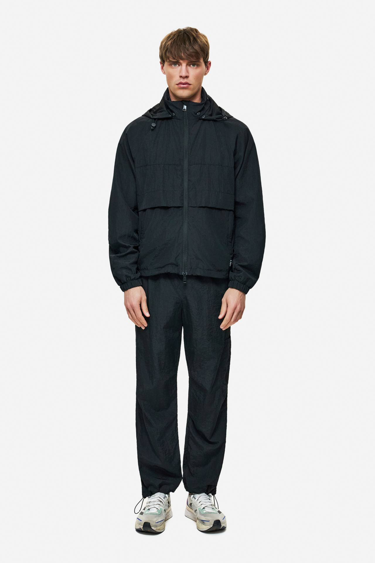 LIGHTWEIGHT JACKET