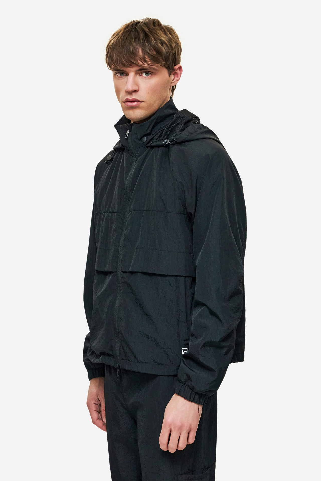 LIGHTWEIGHT JACKET