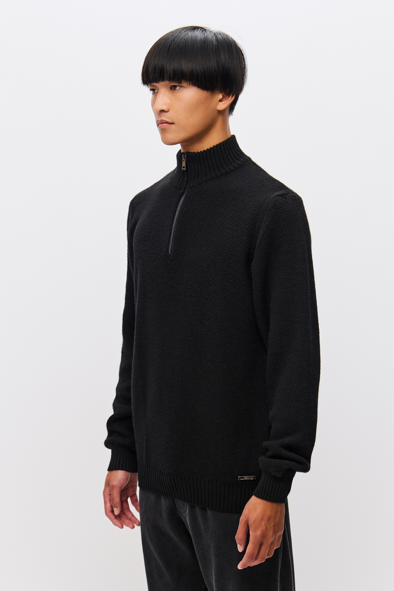 RELAXED HALF-ZIP SWEATER