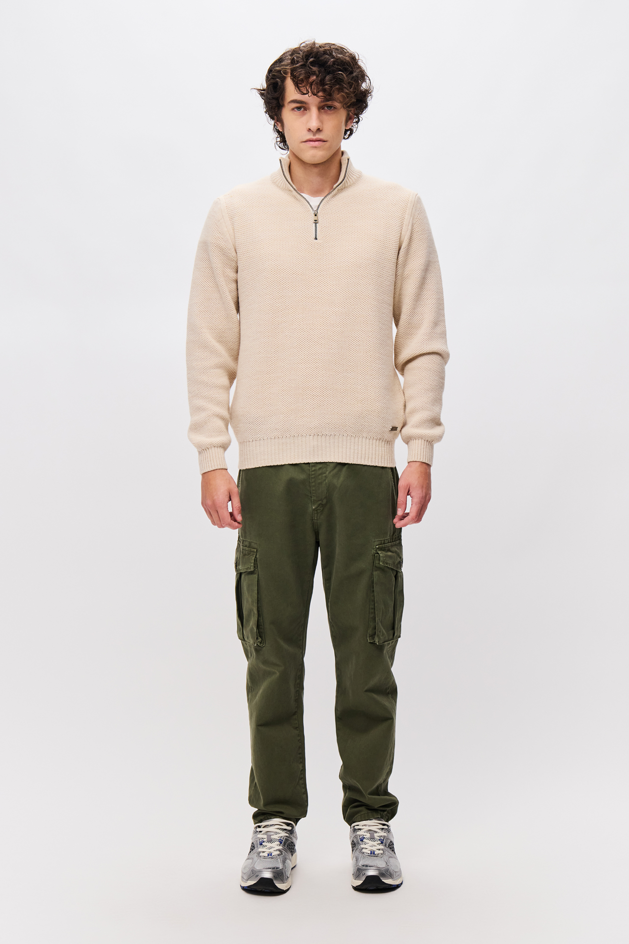 RELAXED HALF-ZIP SWEATER