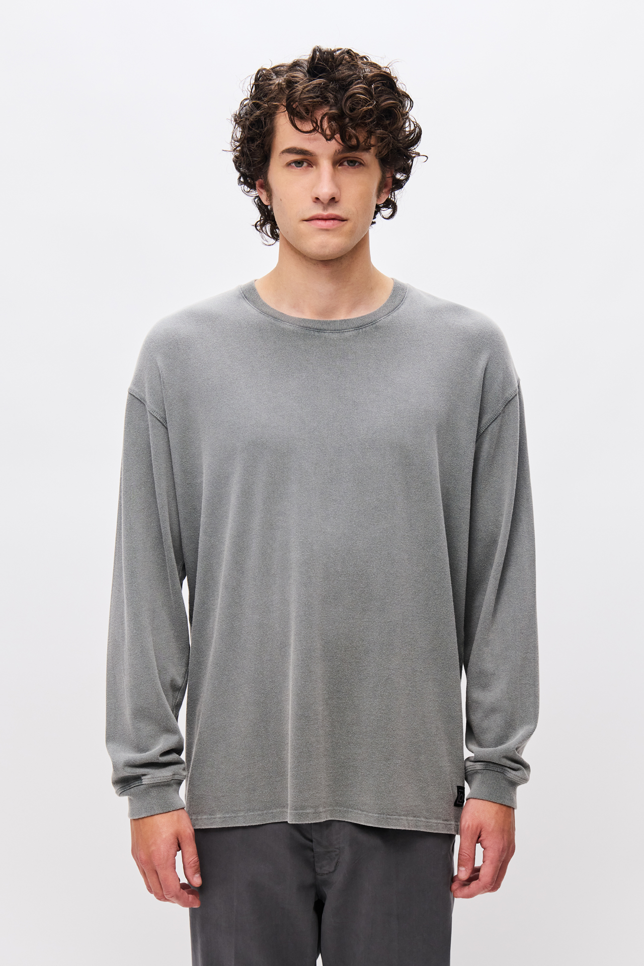 OVERSIZED LONGSLEEVE