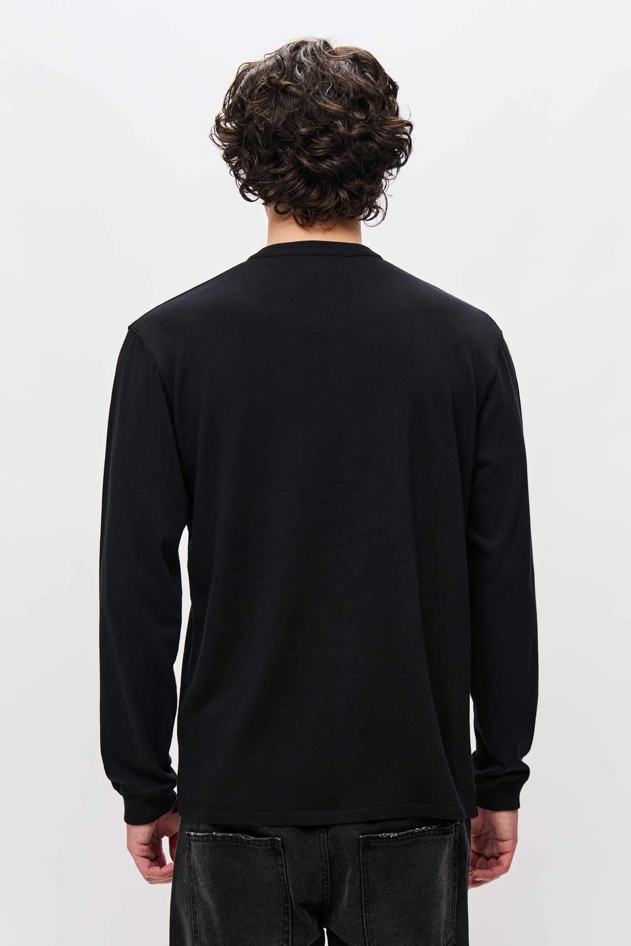 LONGSLEEVE WITH BUTTON PLACKET