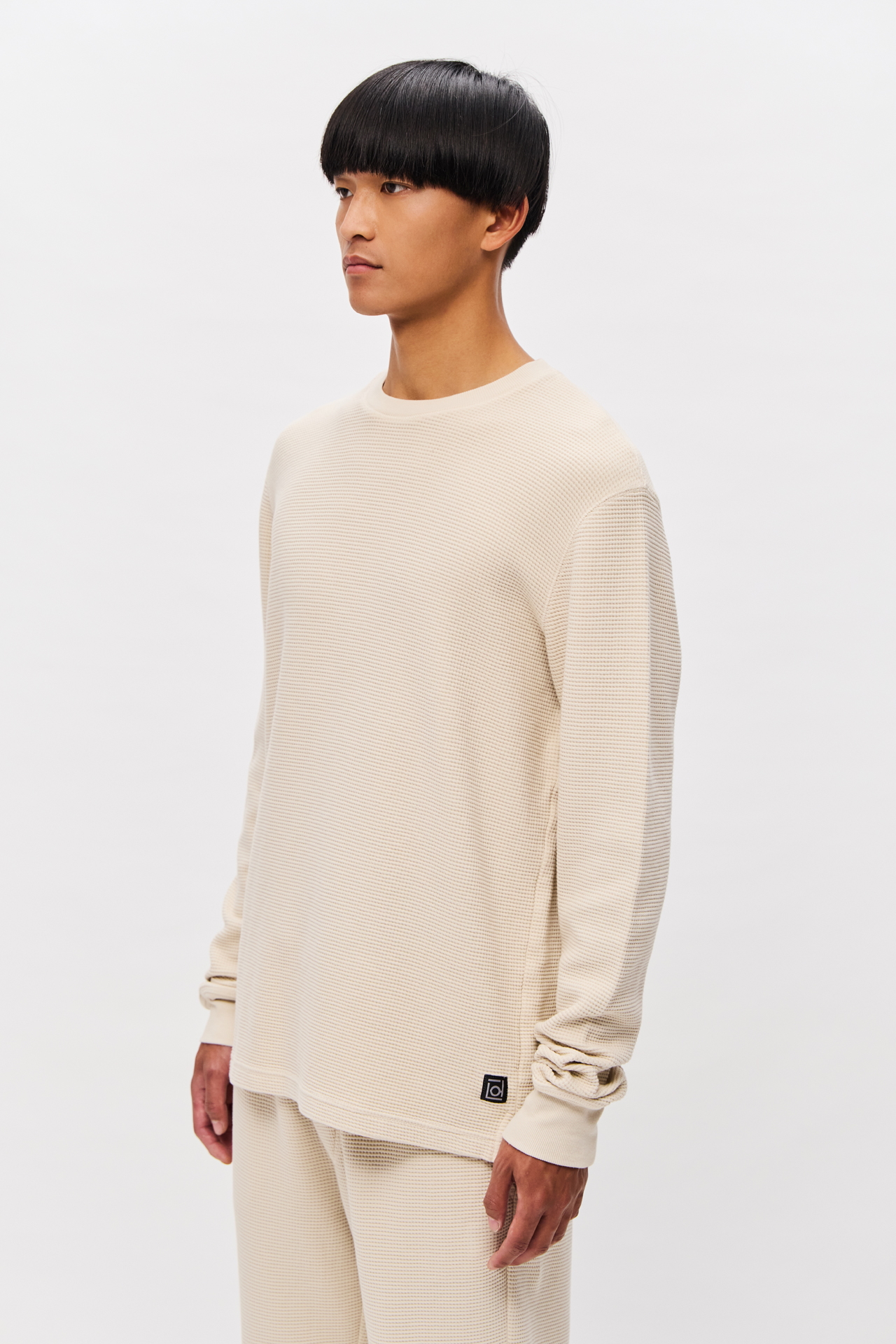 WAFFLE LONGSLEEVE WITH RIB DETAILS