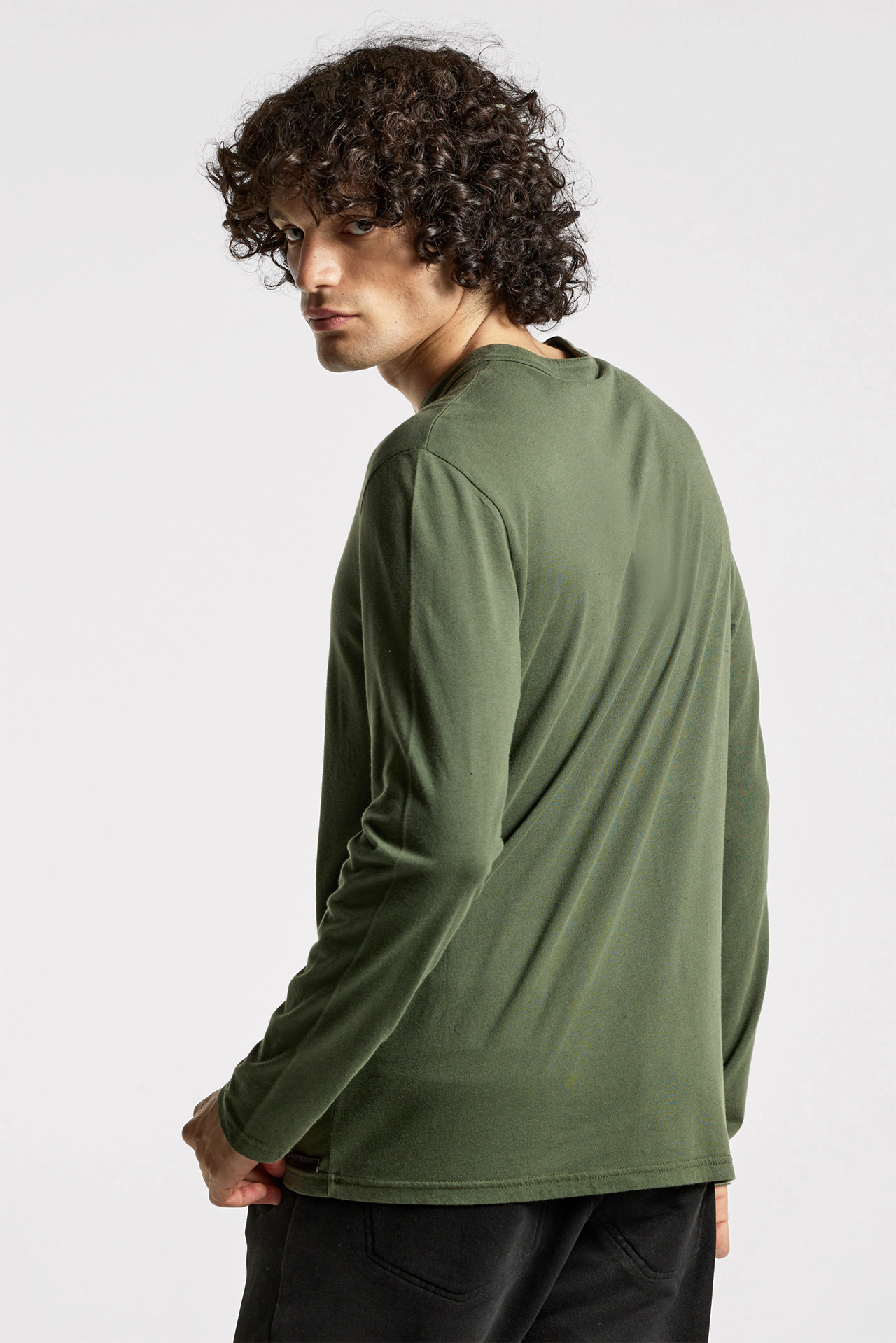 Henley Button-Placket Longsleeve