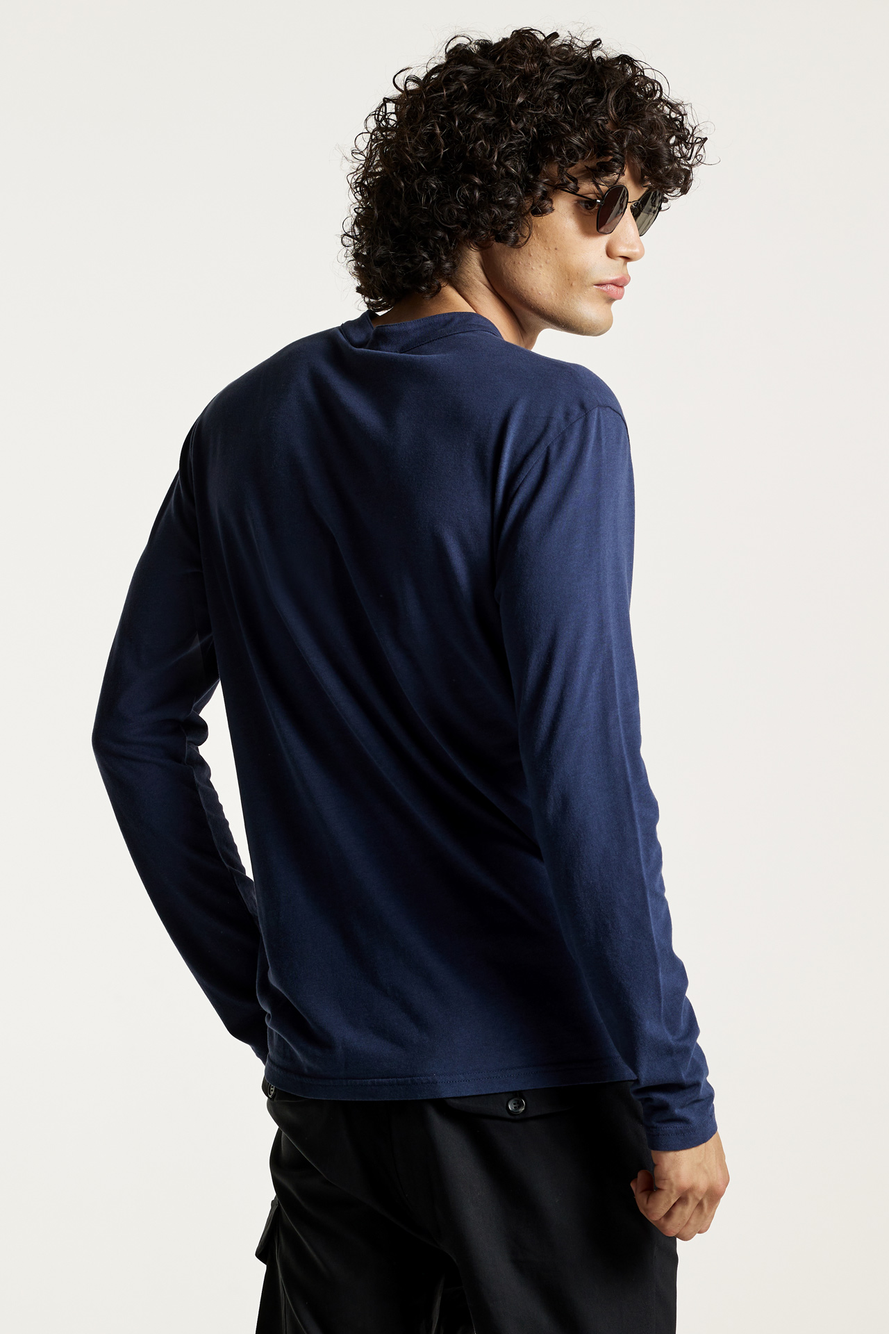 Henley Button-Placket Longsleeve