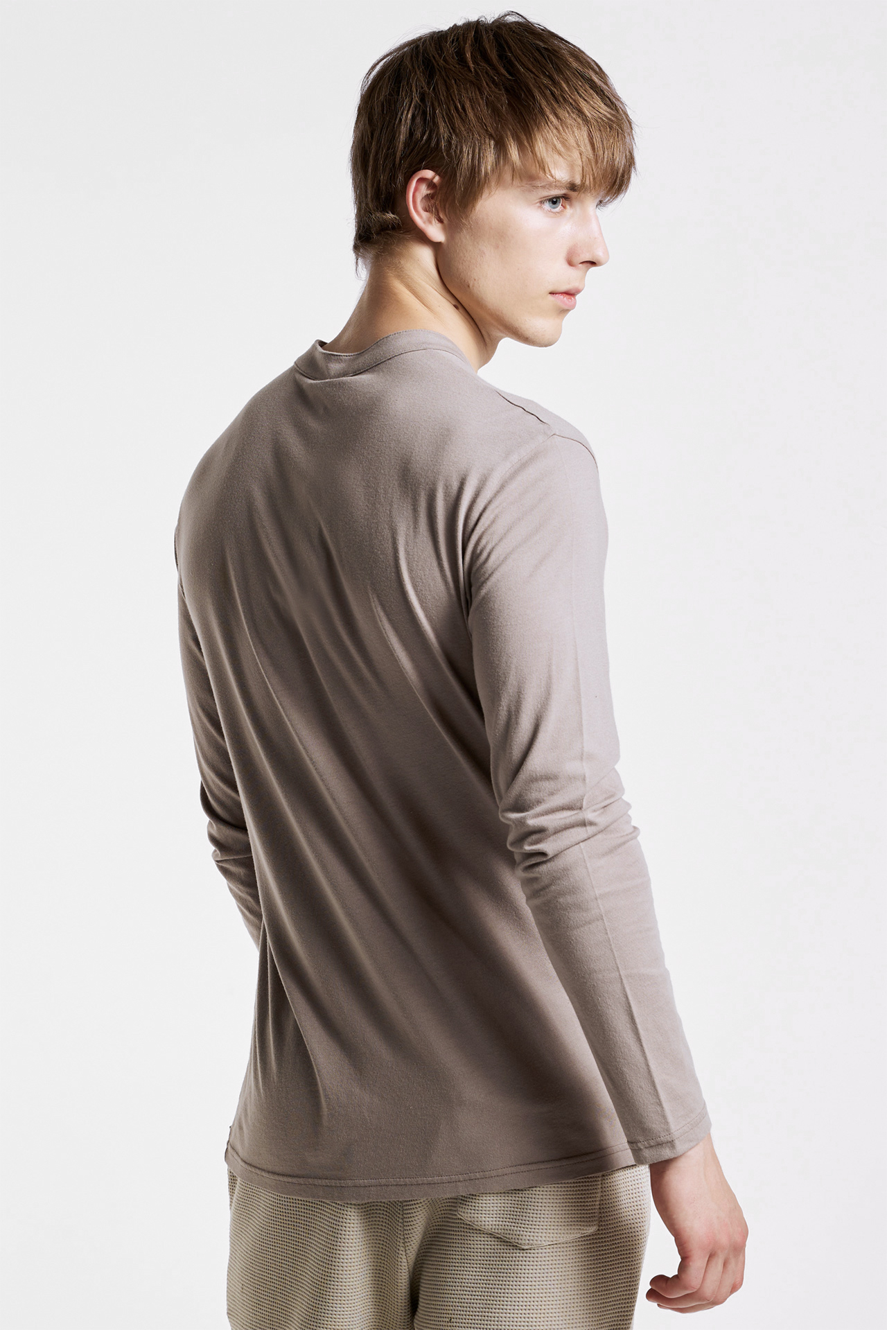 Henley Button-Placket Longsleeve