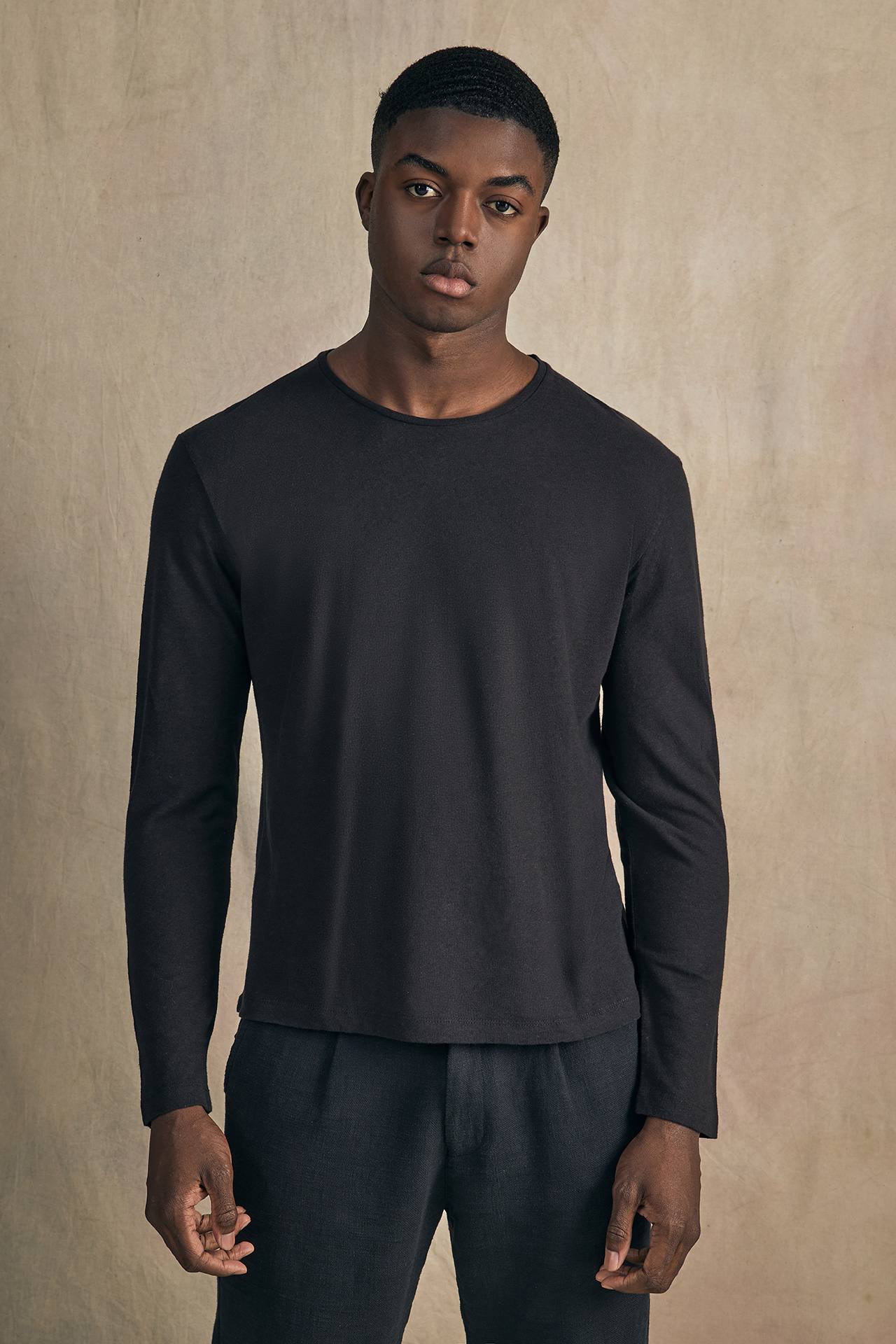 STANDARD LINEN LONGSLEEVE