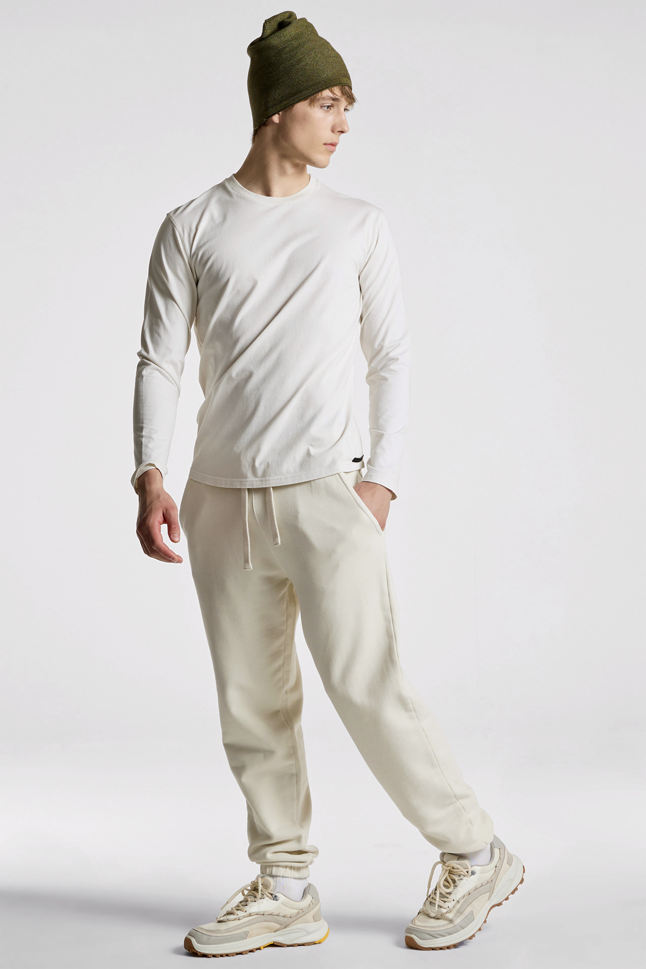 Curved Hem Longsleeve
