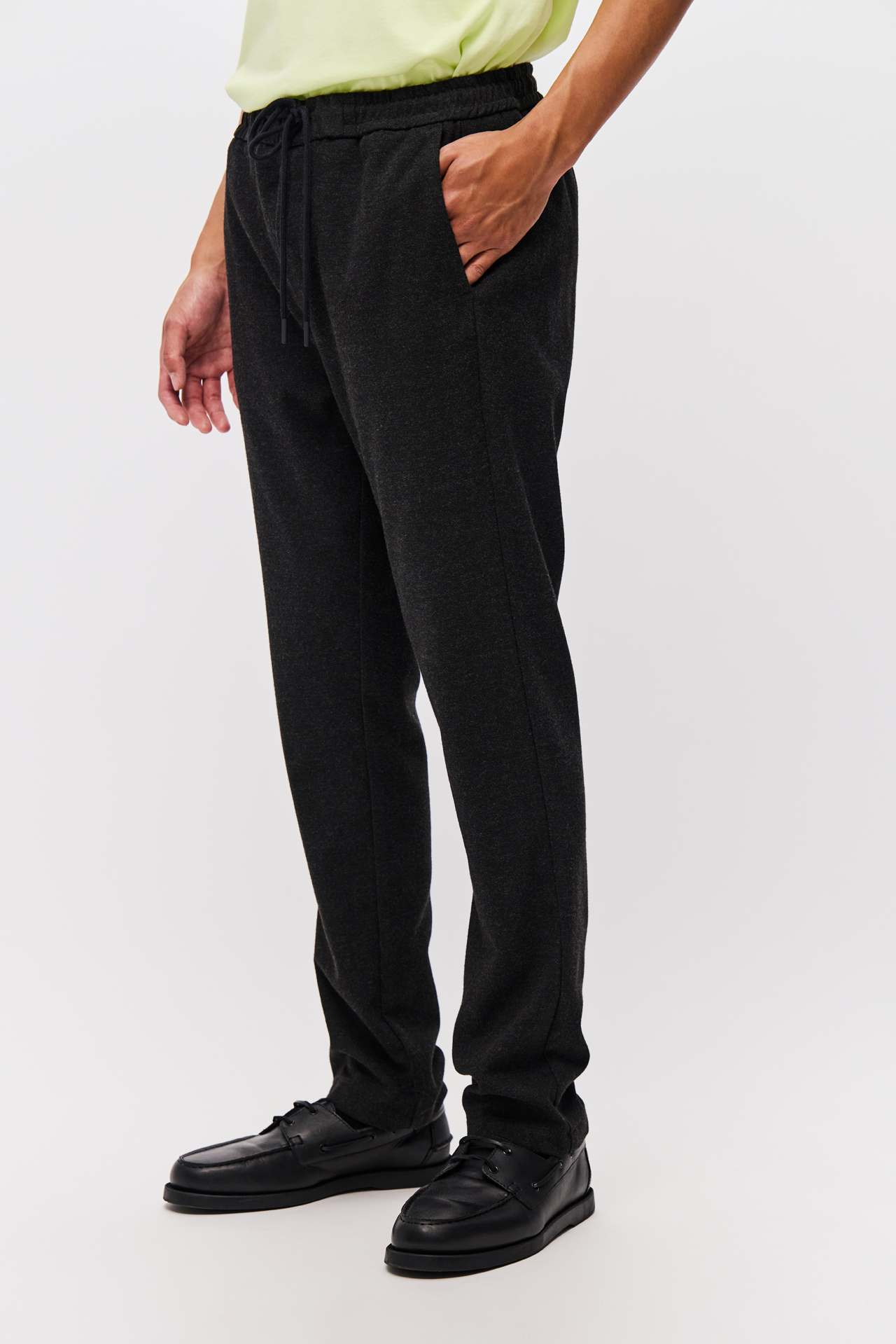 TAPERED TWILL TROUSERS