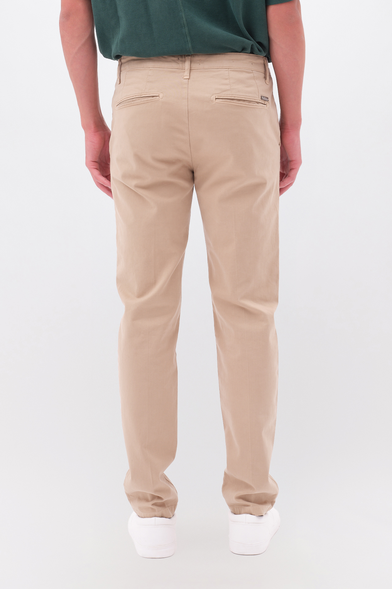 CLASSIC CHINOS TROUSERS