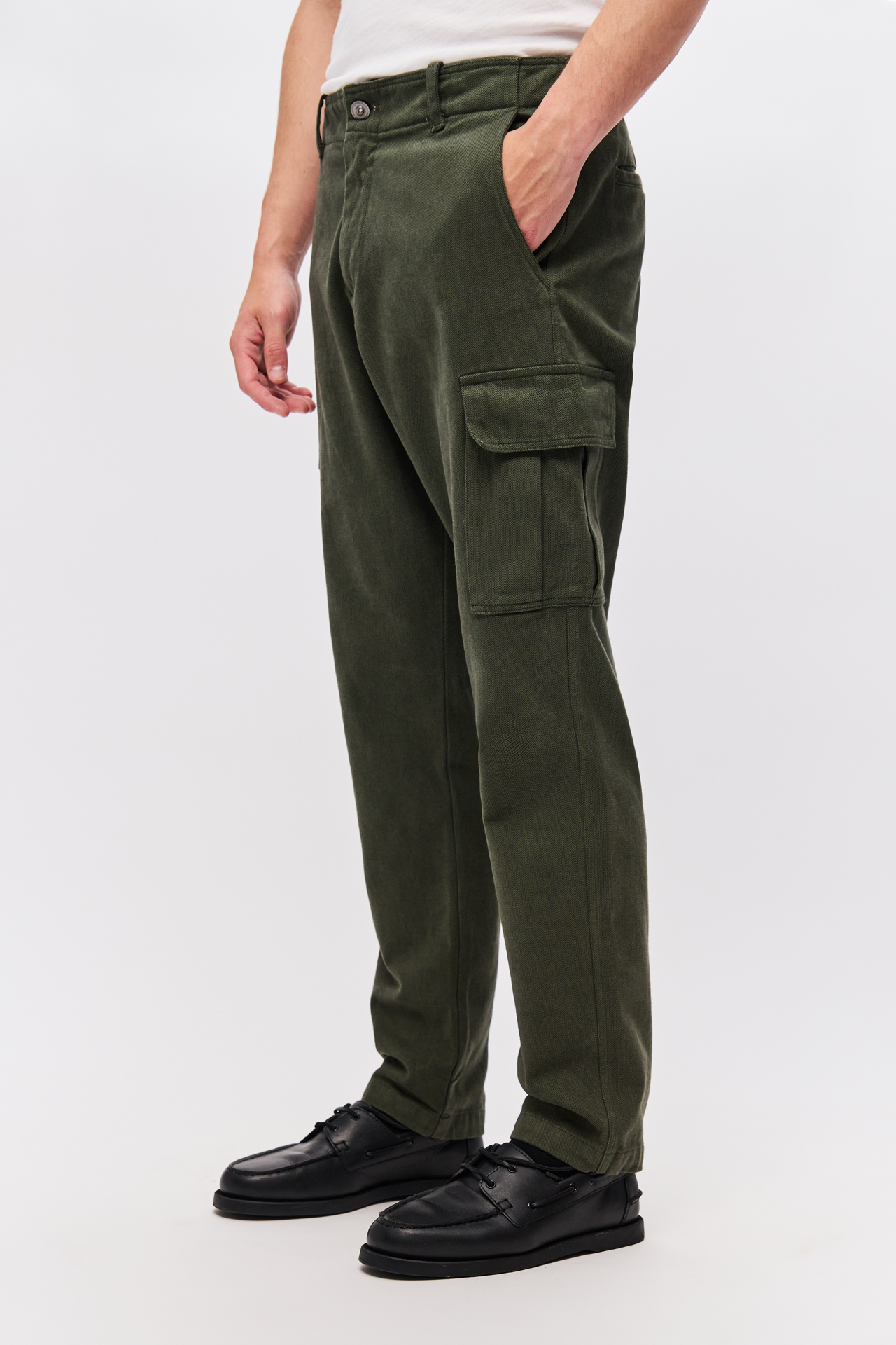 RELAXED CARGO TROUSERS