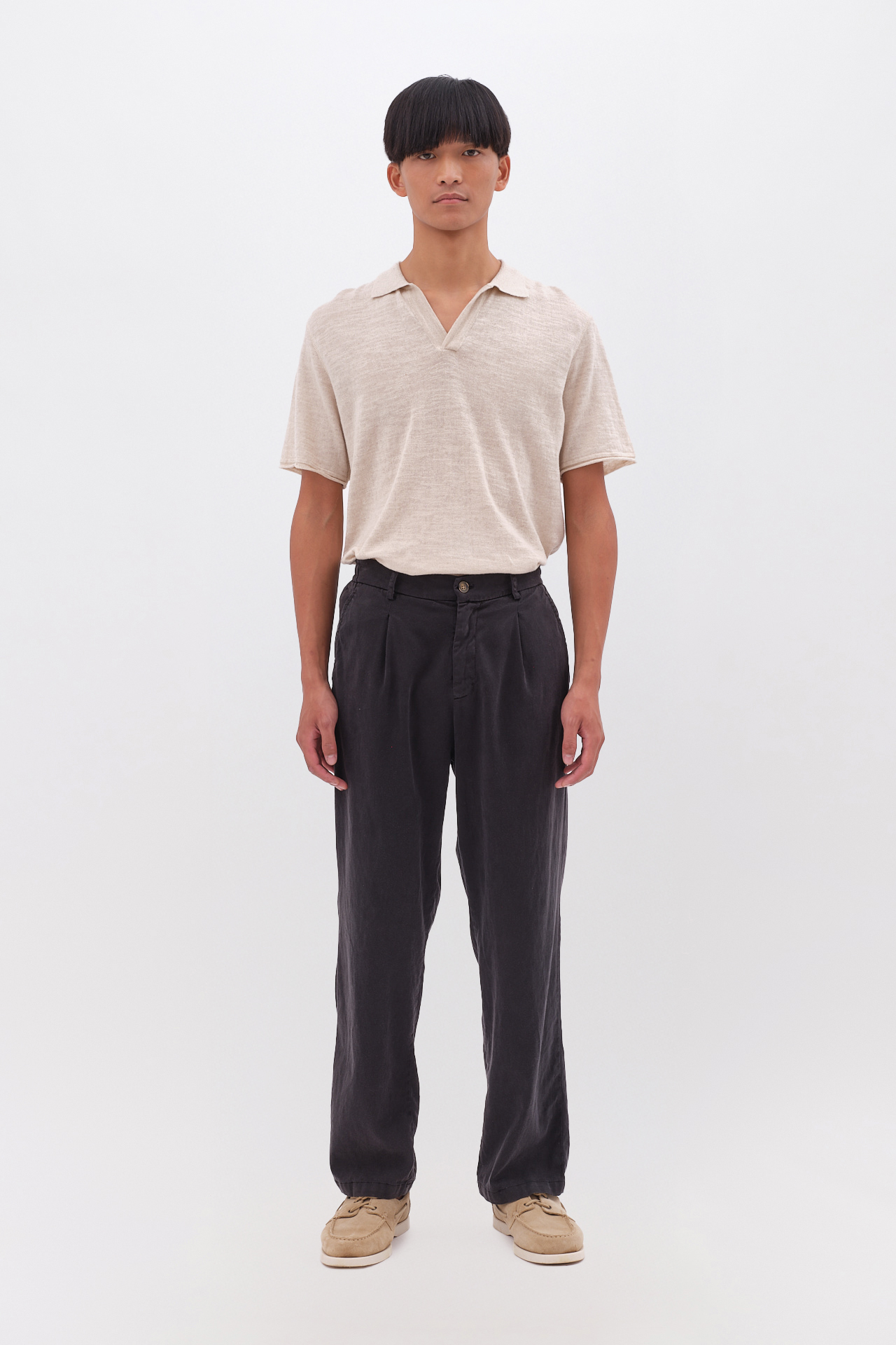 PLEATED TROUSERS
