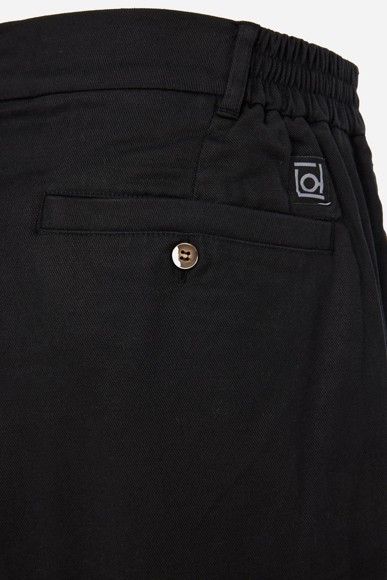PLEATED TROUSERS