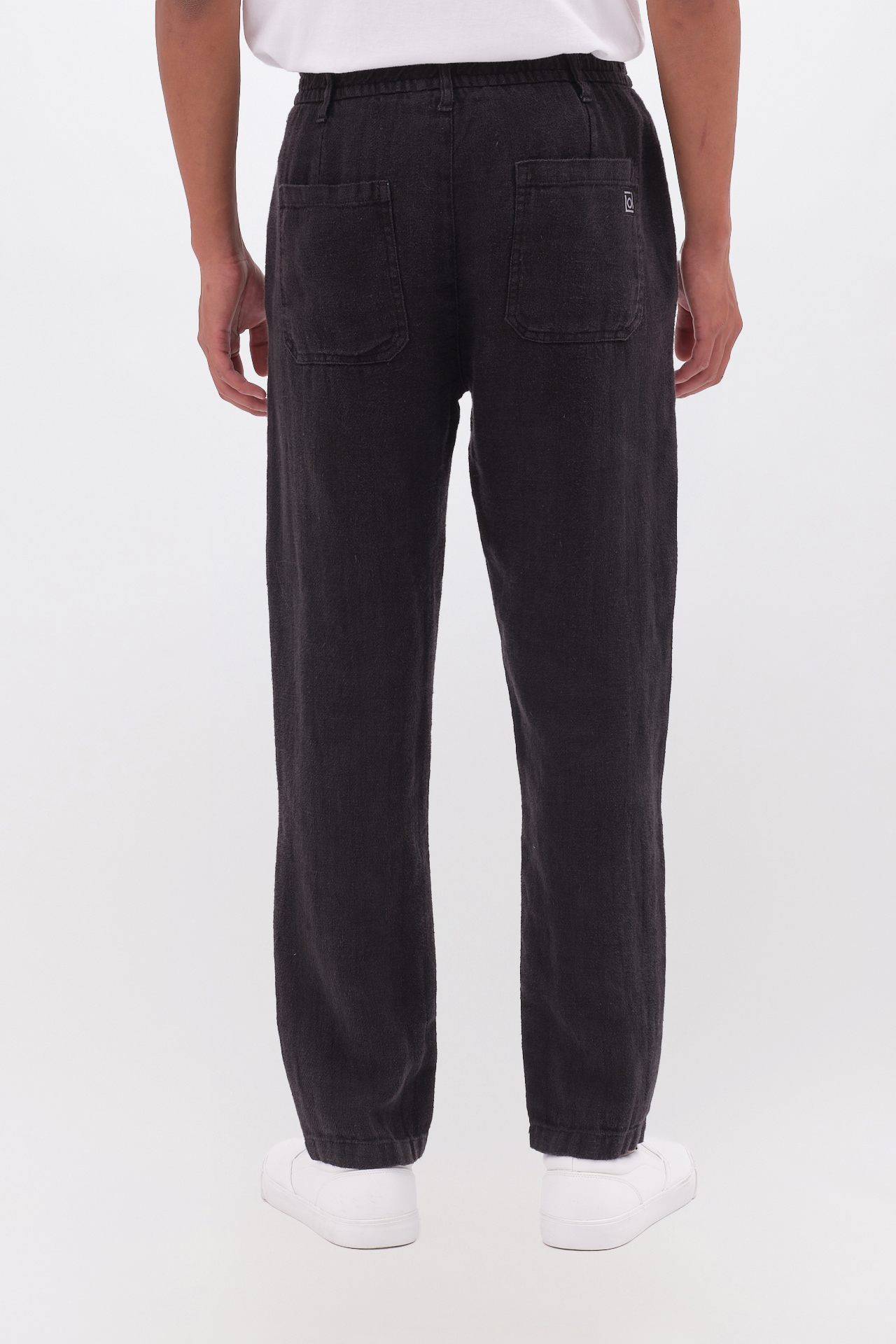 LINEN PANTS WITH PLEATS