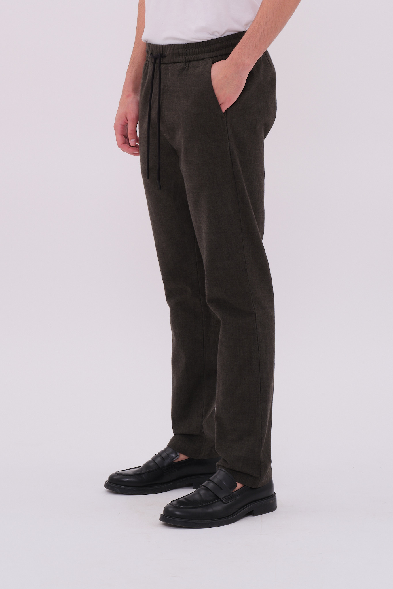 TAPERED PANTS WITH DRAWSTRING