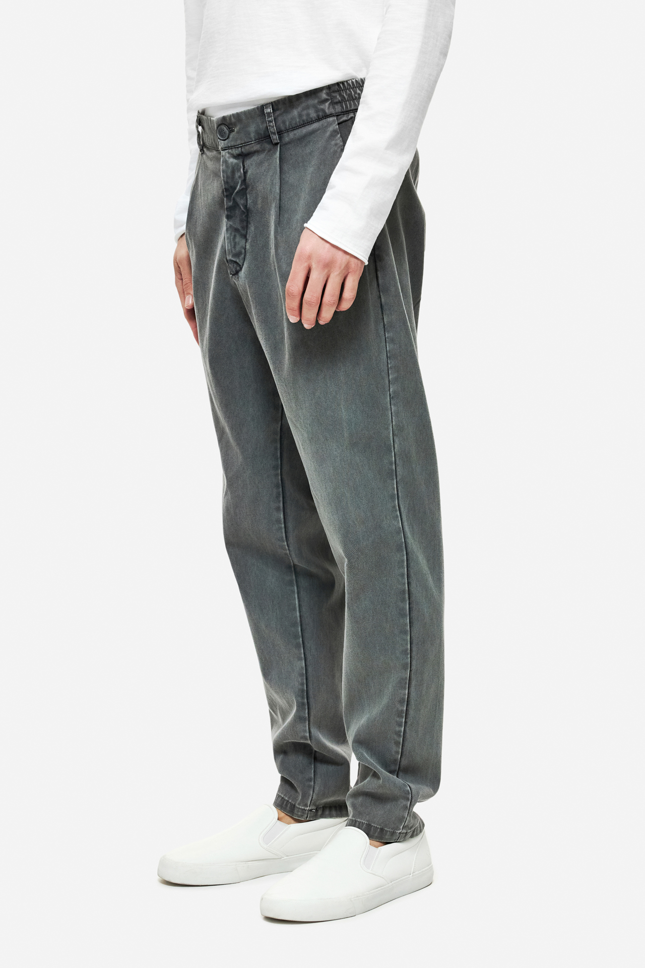 PLEATED PANTS