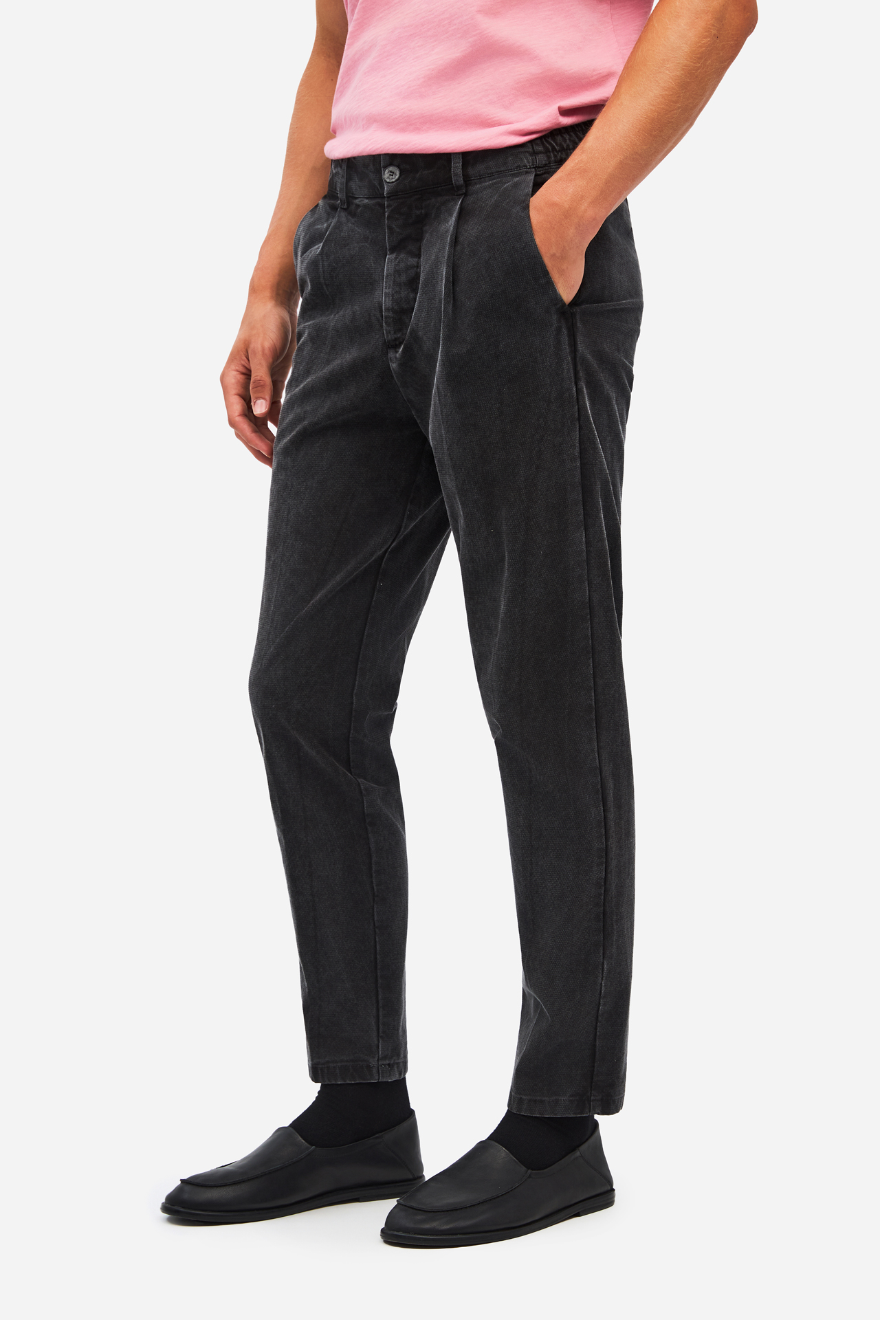 PIQUET PLEATED PANTS