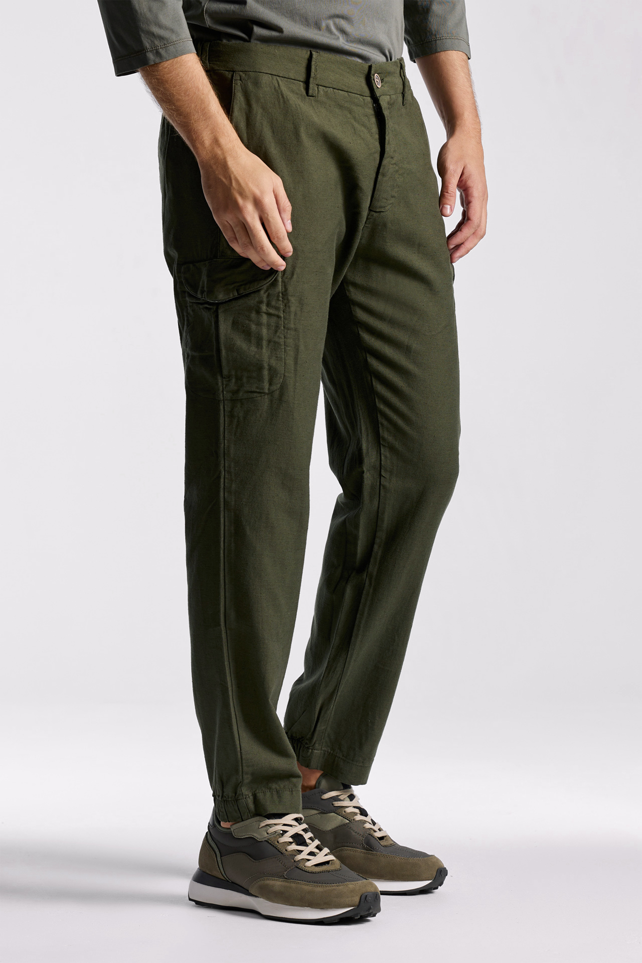 JOGGING FIT CARGO PANTS