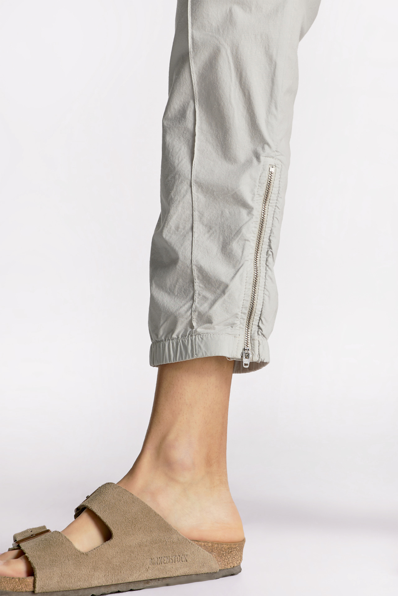 Zipper Detail Relaxed Fit PANTS