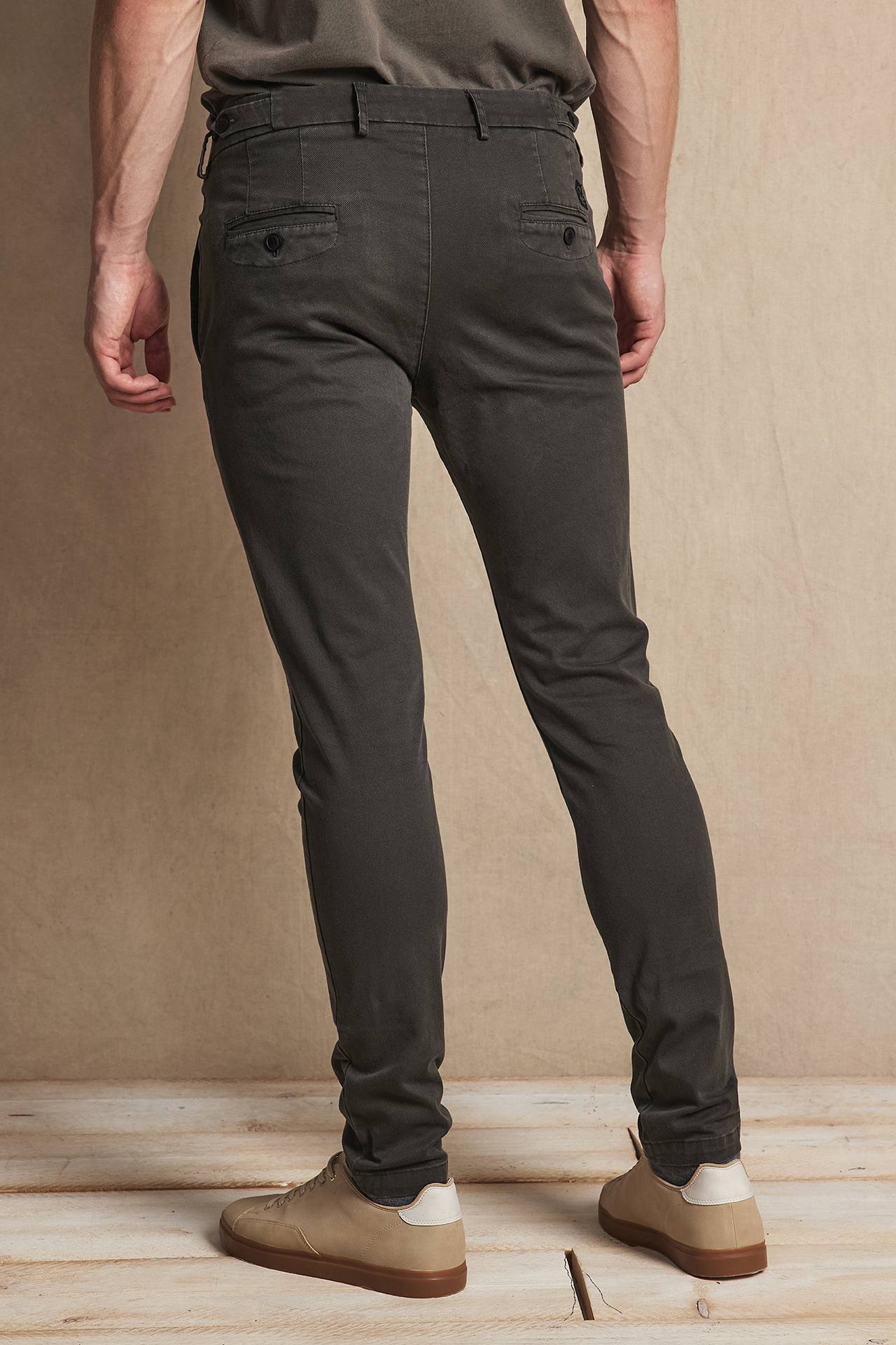 PIQUE CHINOS