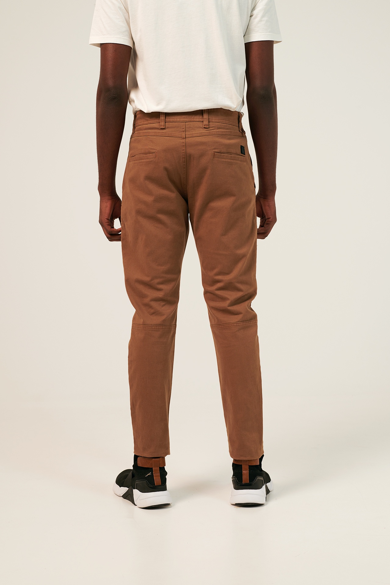 VINTAGE CHINOS
