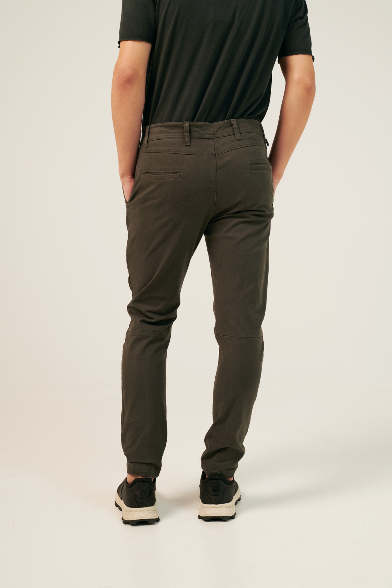 VINTAGE CHINOS