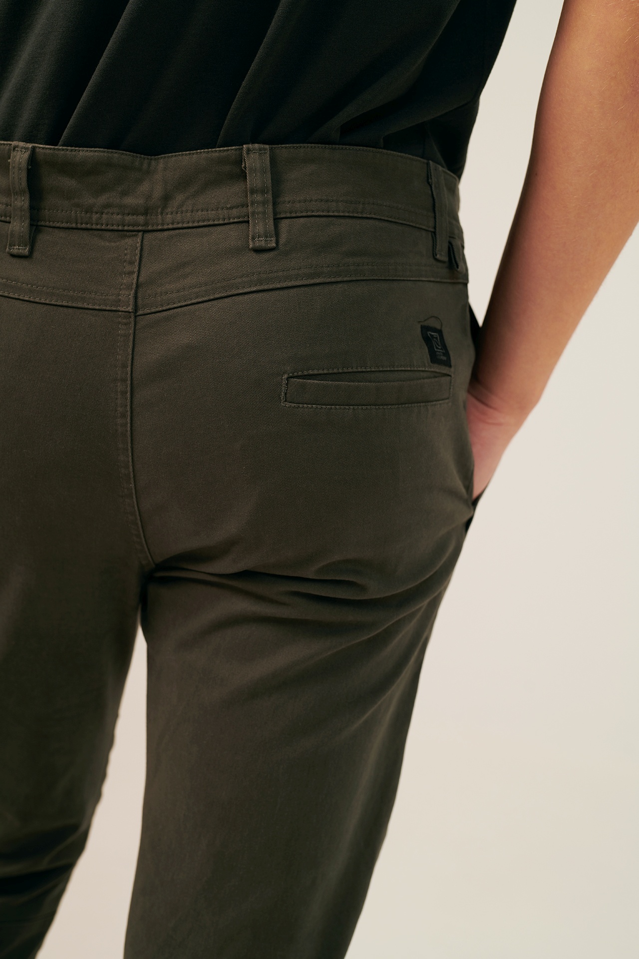 VINTAGE CHINOS