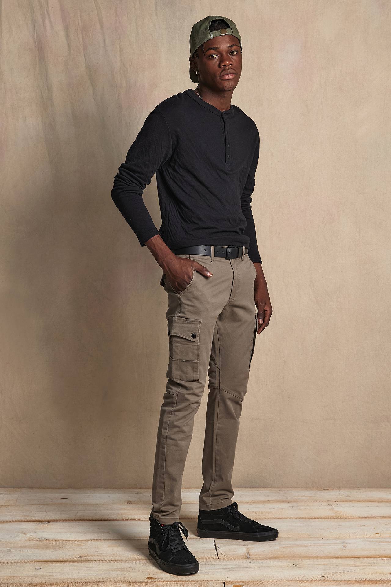 CARGO TROUSERS