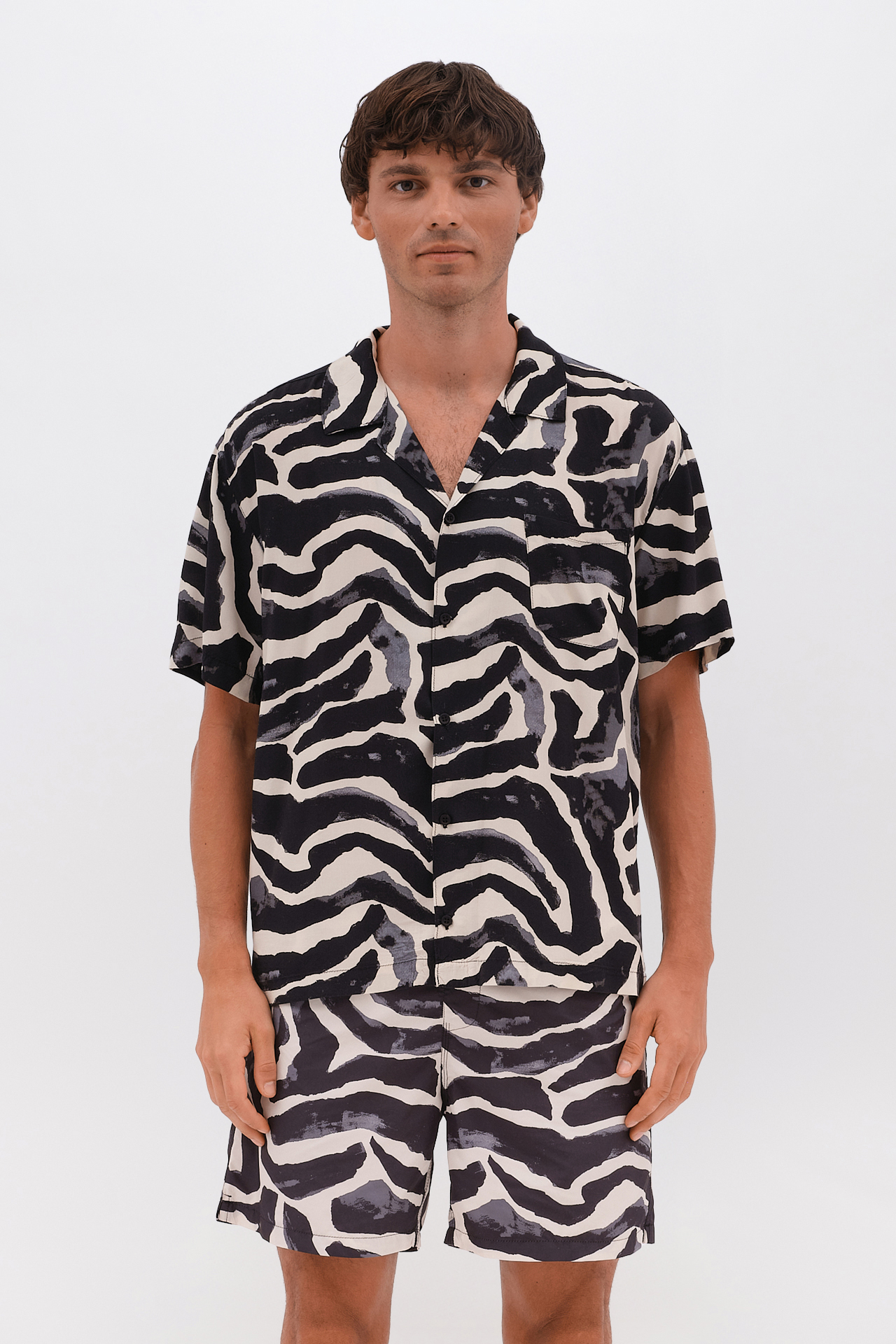 ABSTRACT ANIMAL SHIRT